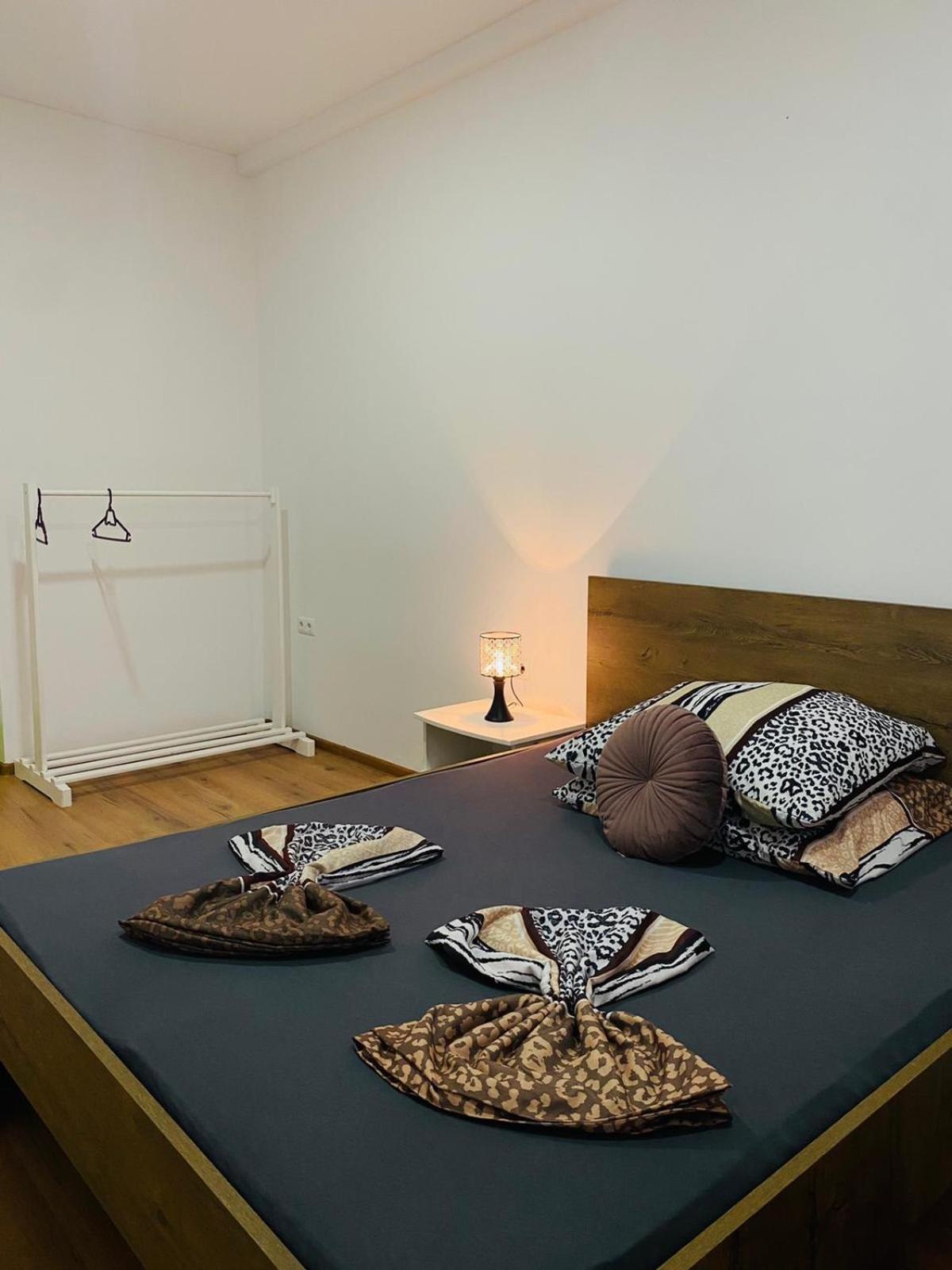 Standard Double Room - Photo 2