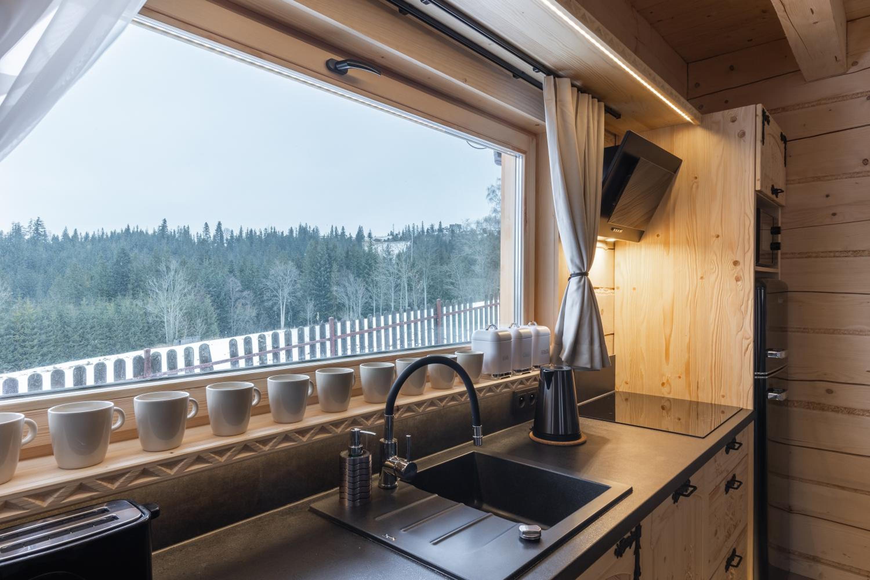 Superior Chalet - Photo 7
