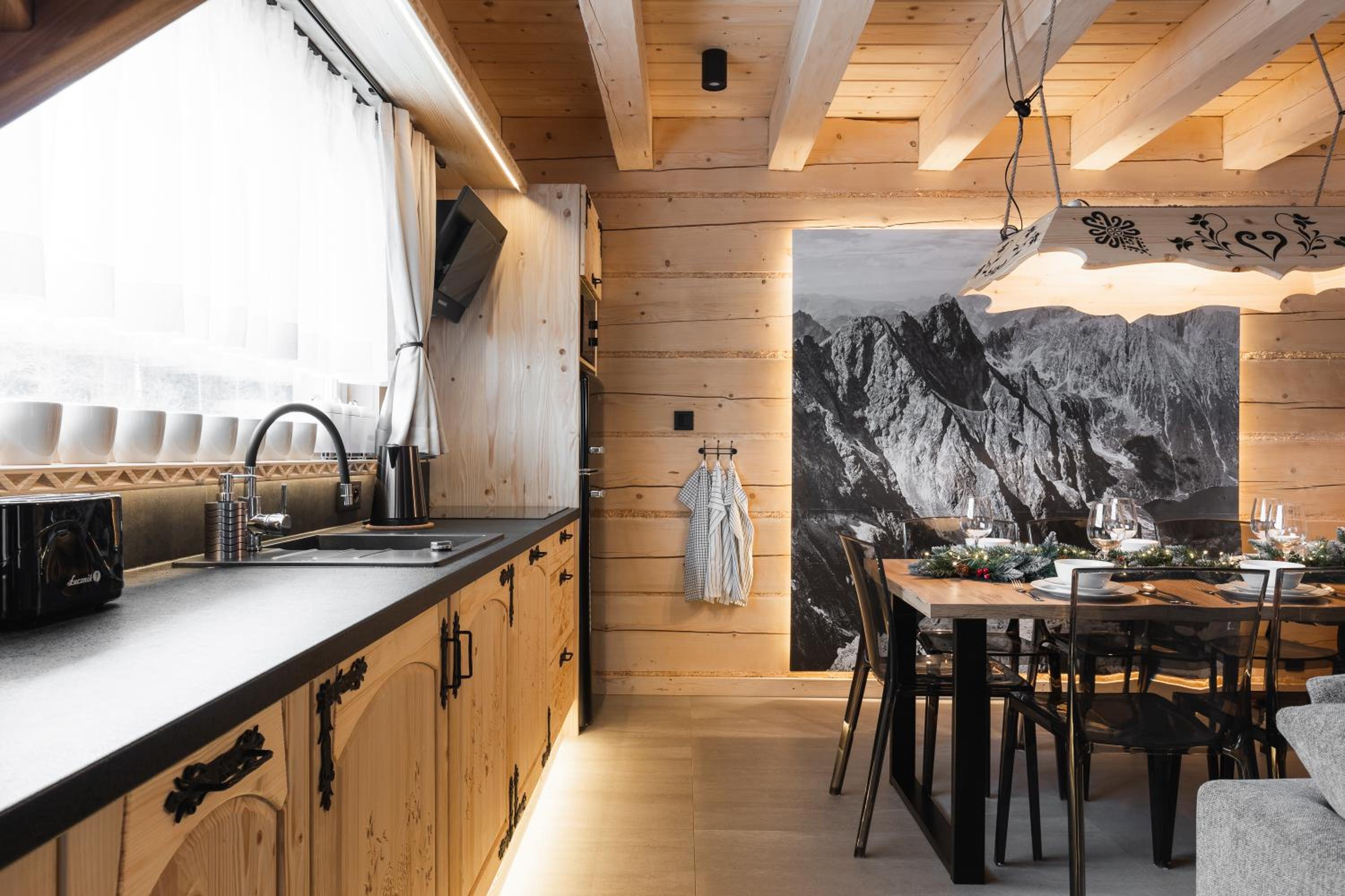 Superior Chalet - Photo 8