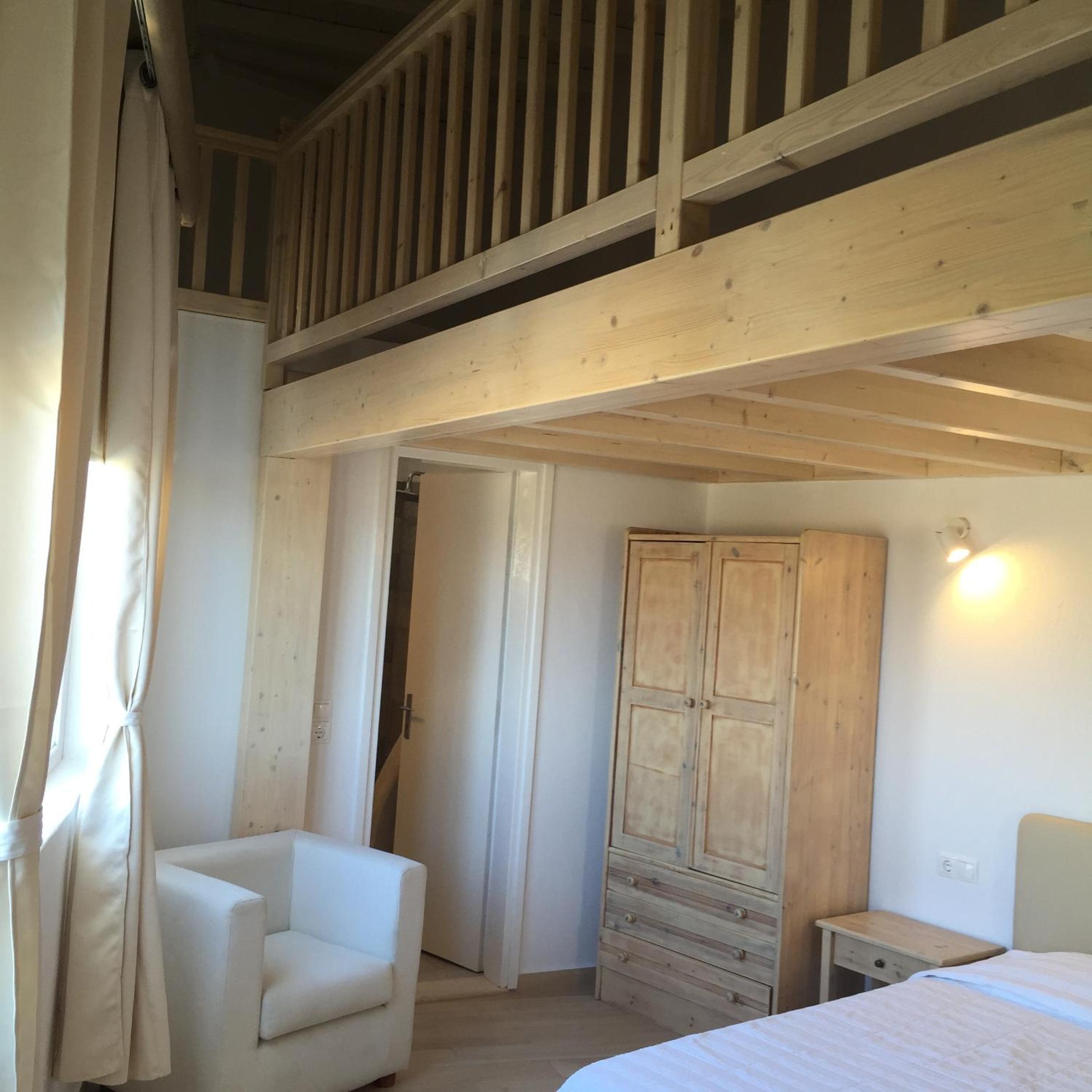 Standard Quadruple Room photo 2