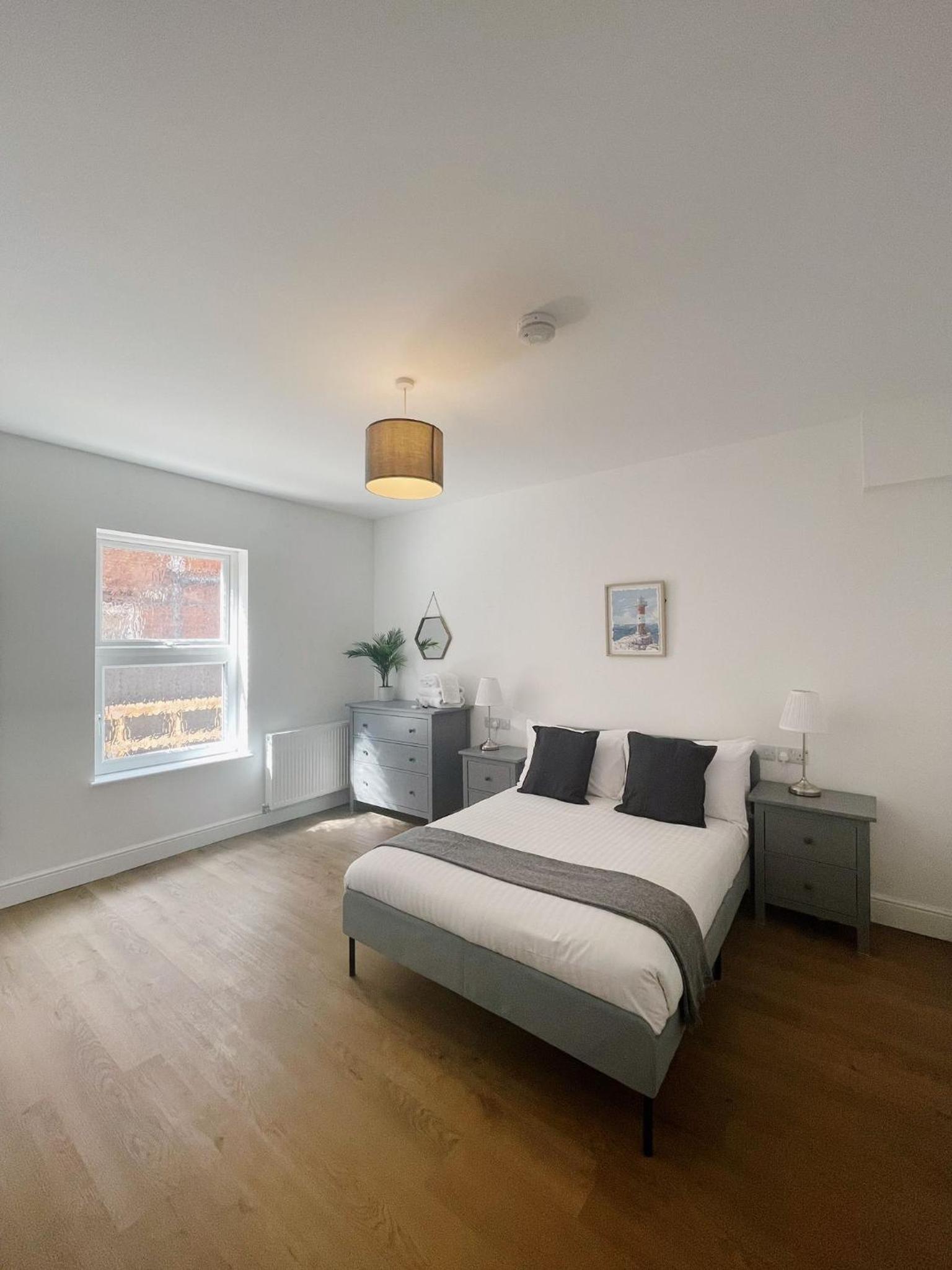 Four-Bedroom House photo 1