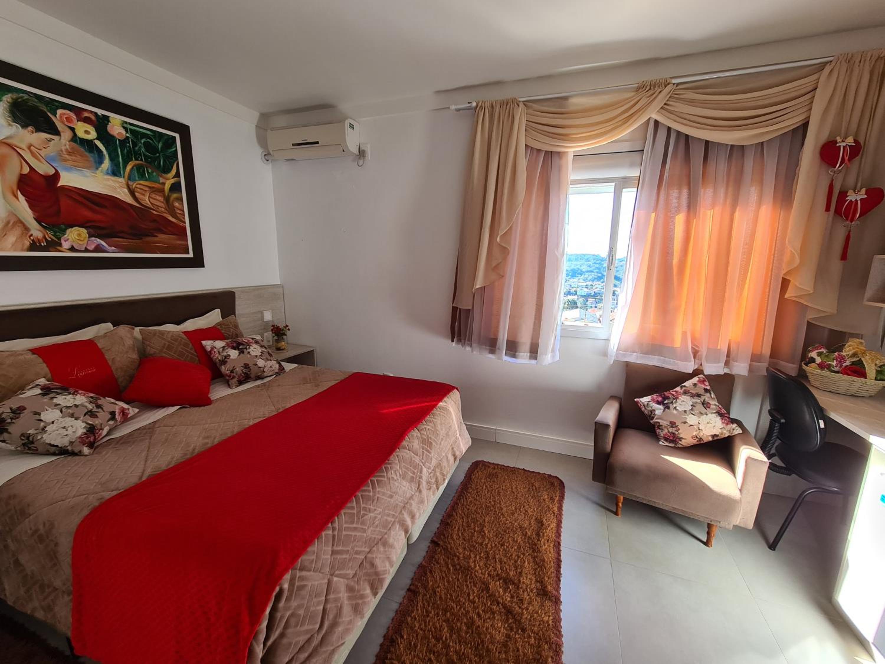 Double Room with Private Bathroom photo 1