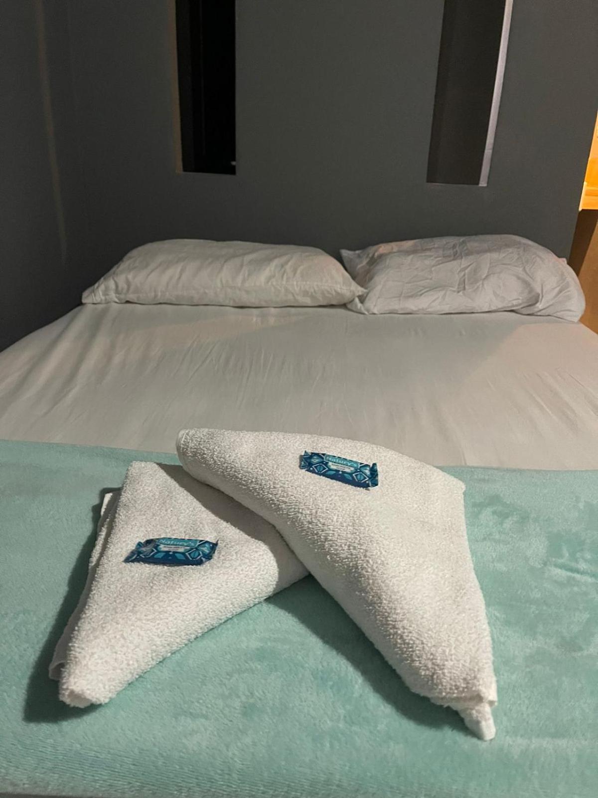Standard Double Room - Photo 3