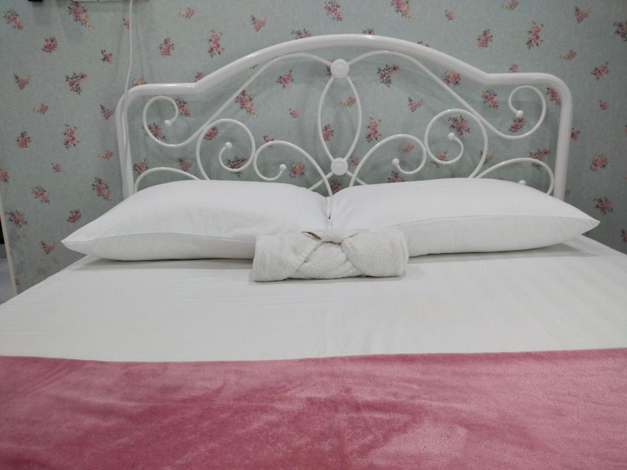 Villa photo 2