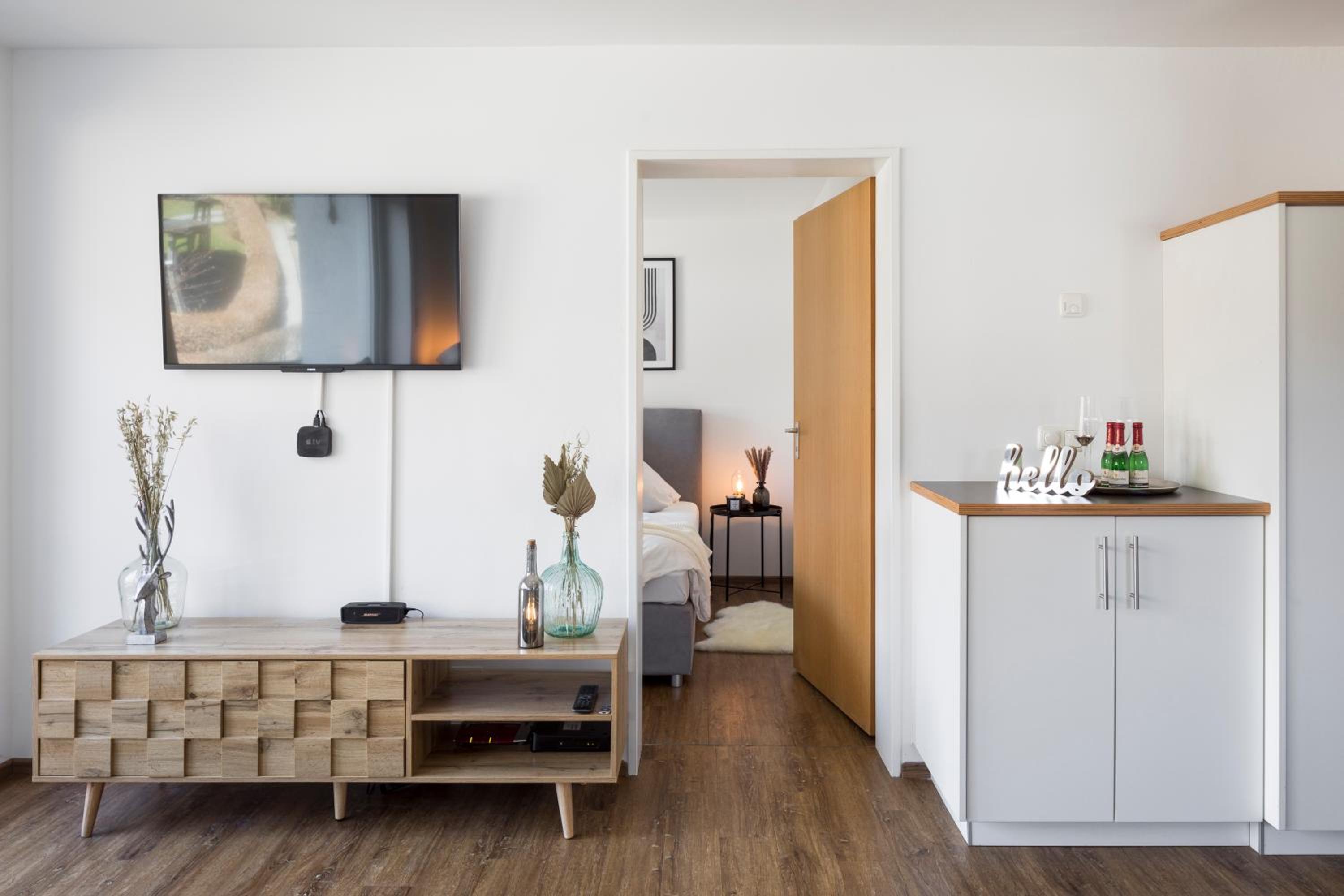 Apartment with Mountain View photo 1