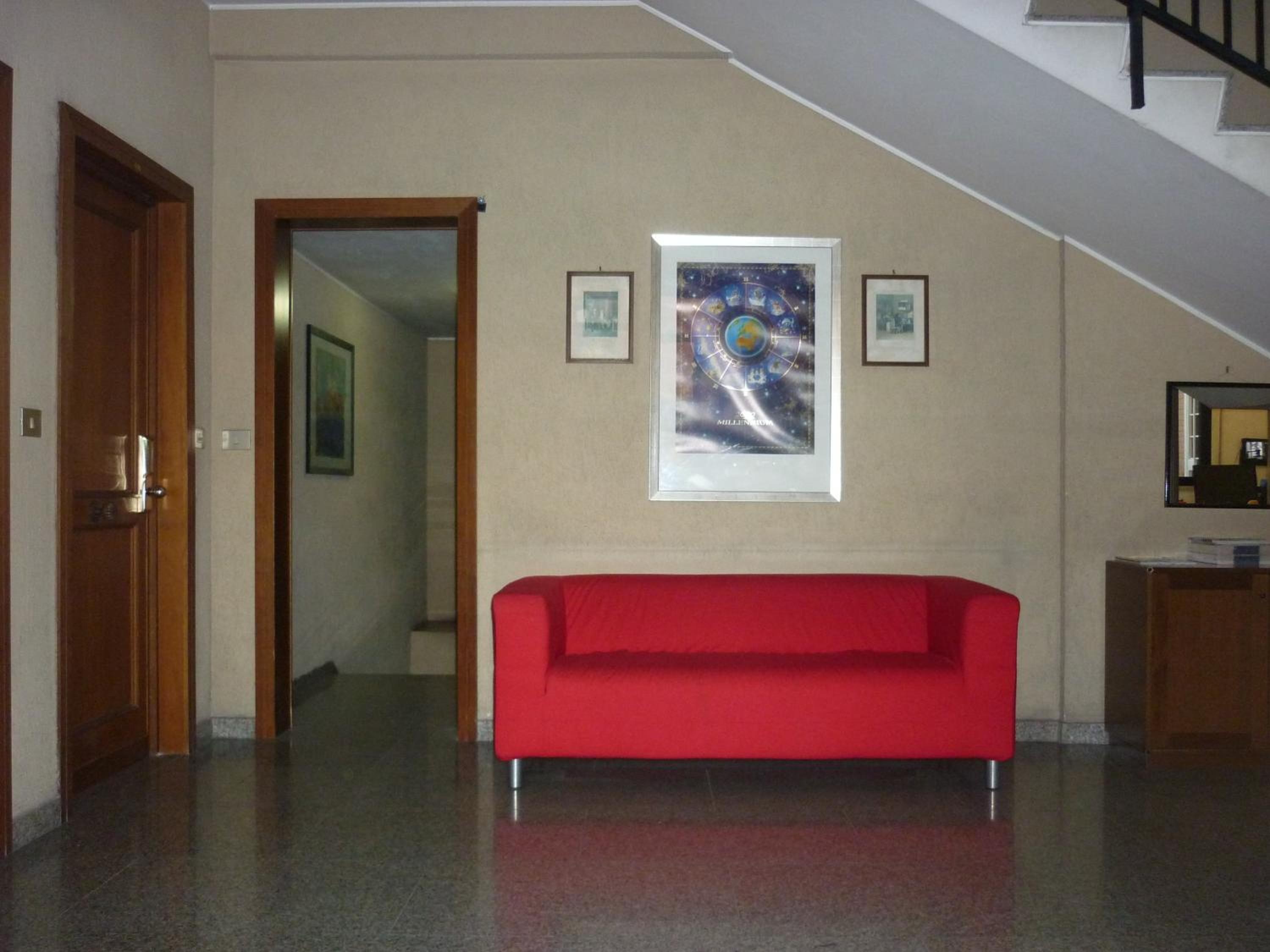 Apartment With Terrace - Top Floor