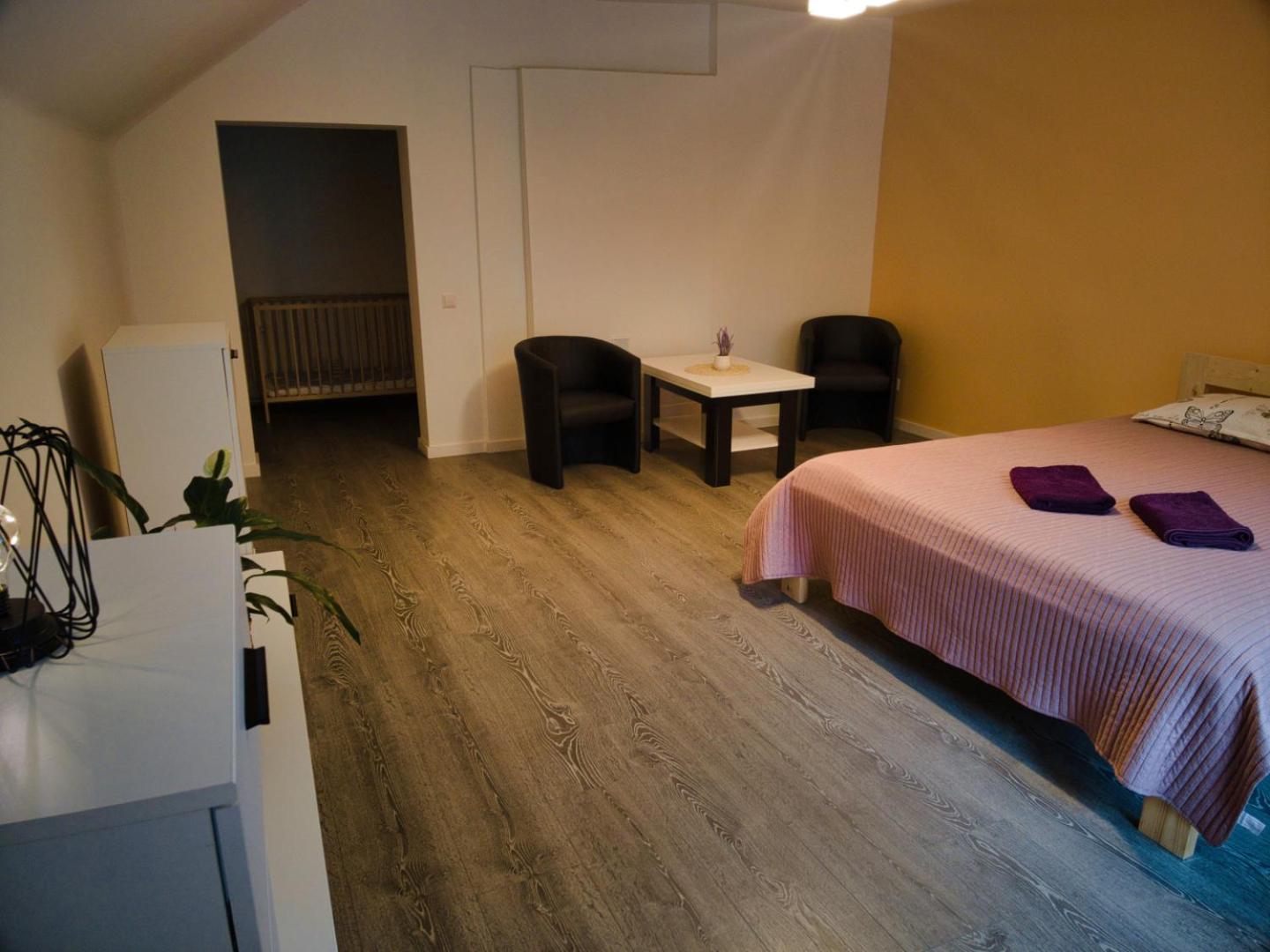 Standard King Room - Photo 4