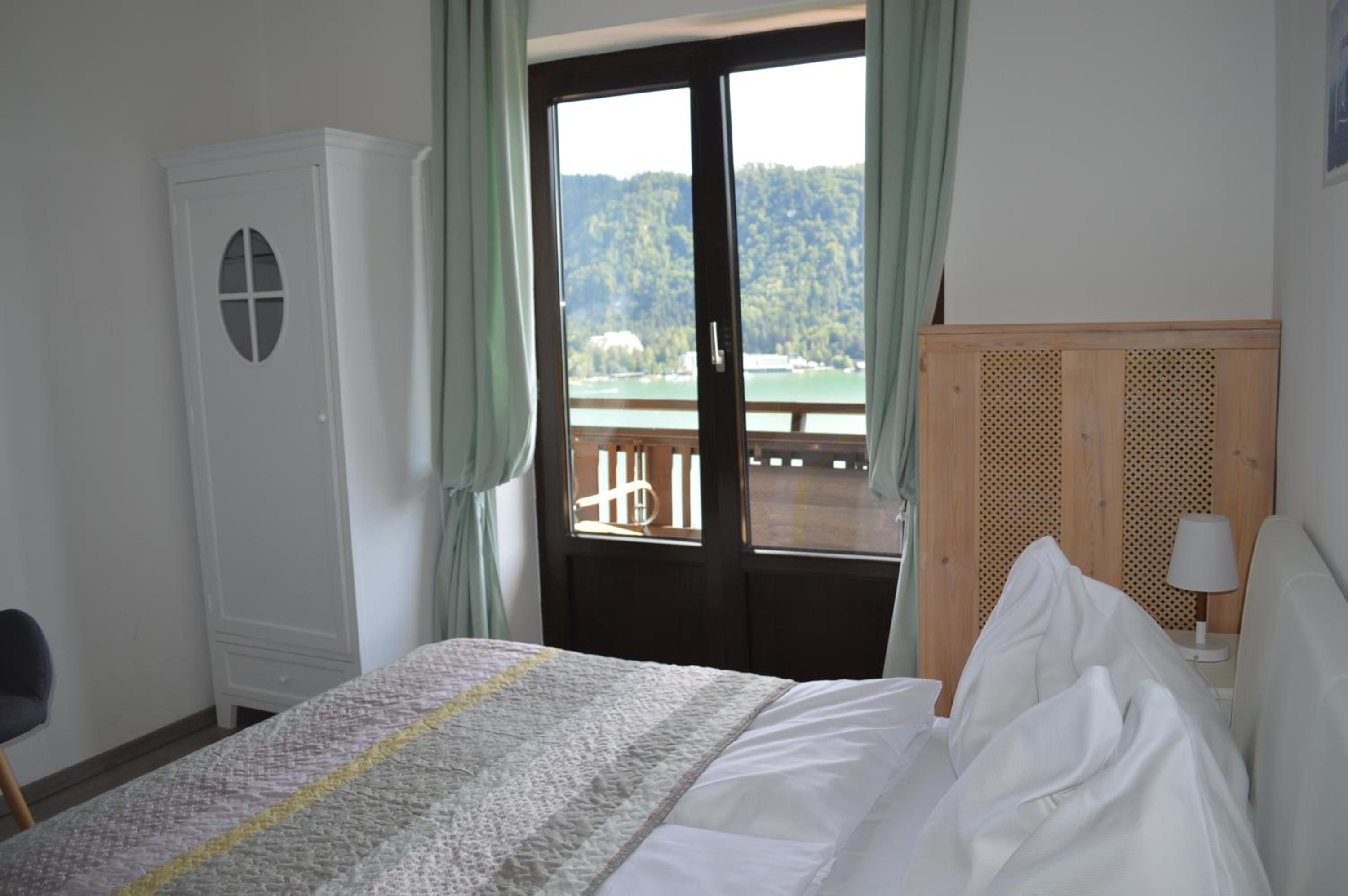 Small Double Room photo 1