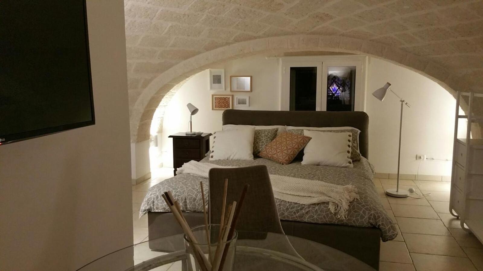 Queen Suite with Spa Bath