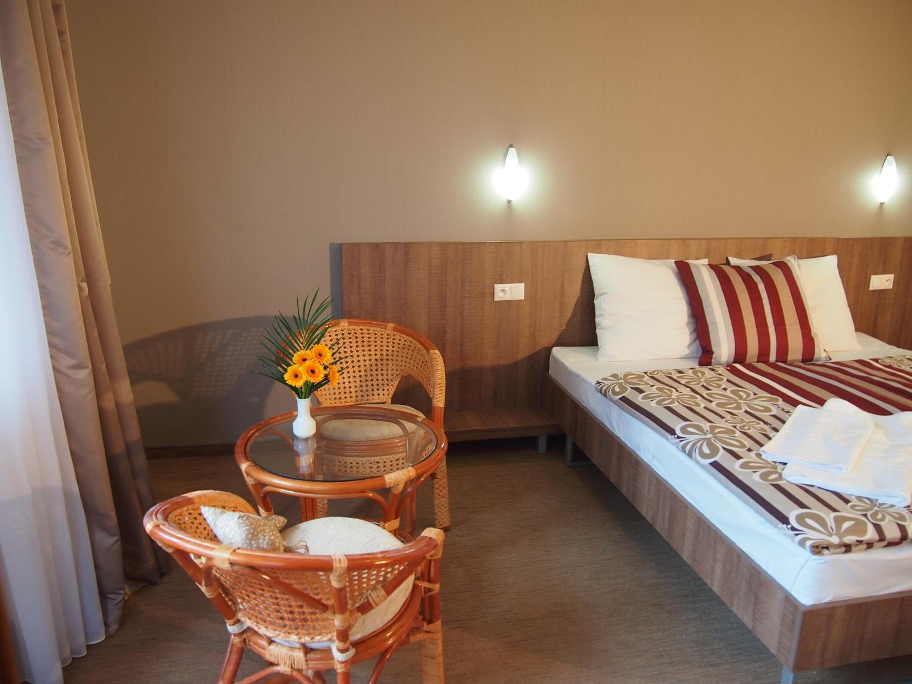 Deluxe Double Room - Photo 3