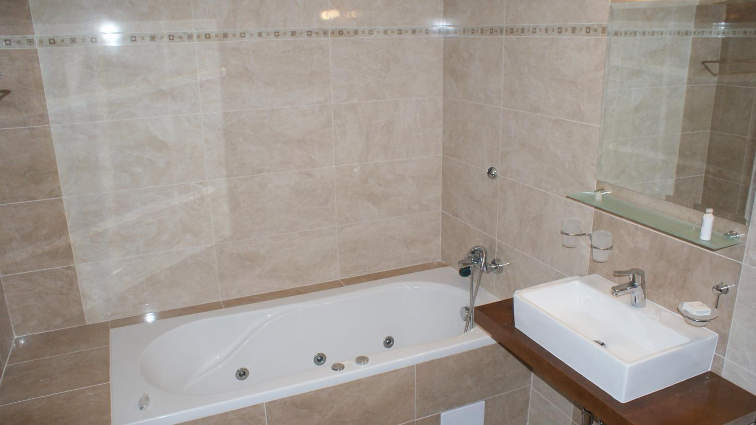 Suite Apartment photo 3