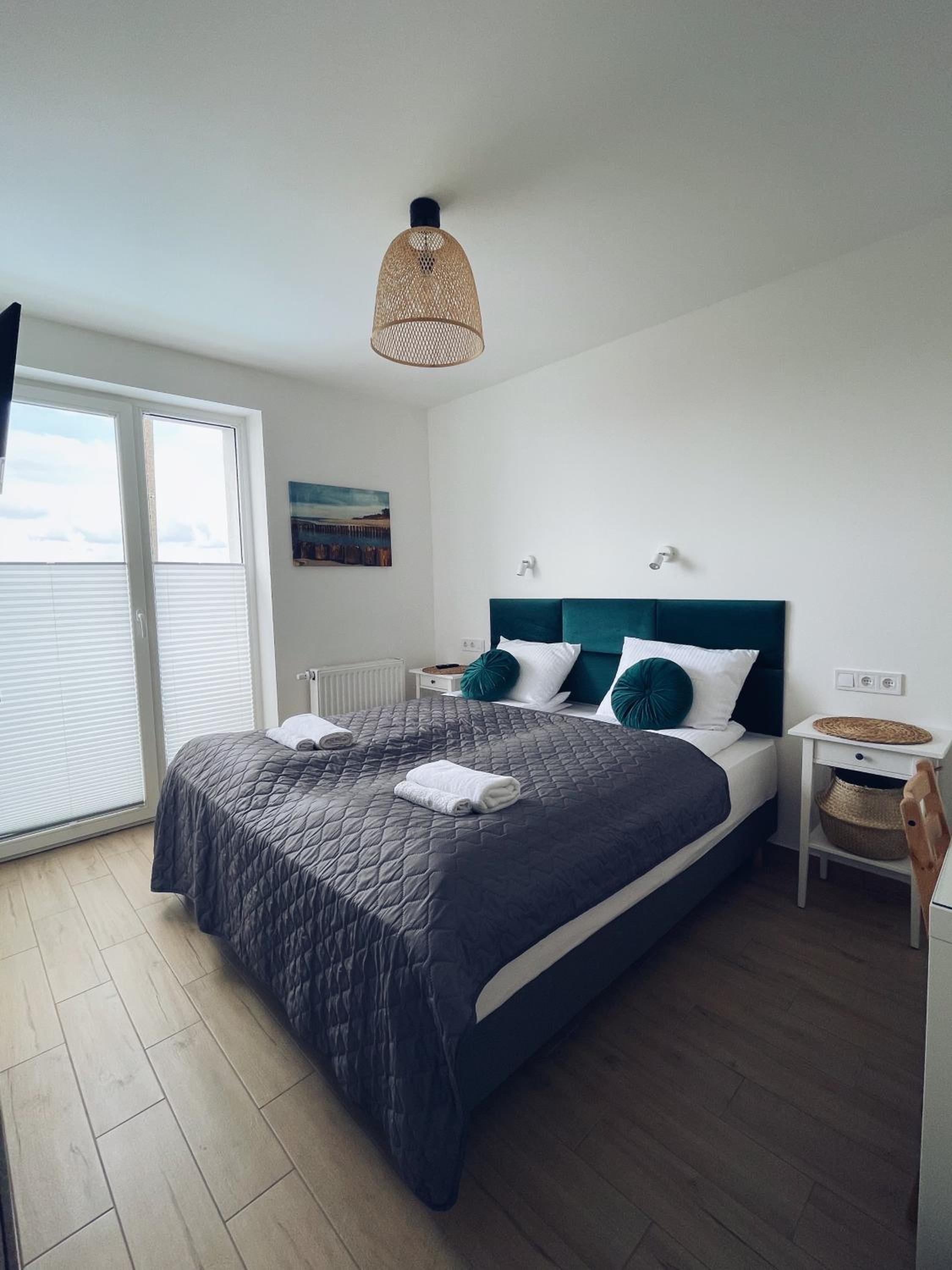 Double Room with Balcony - Photo 2