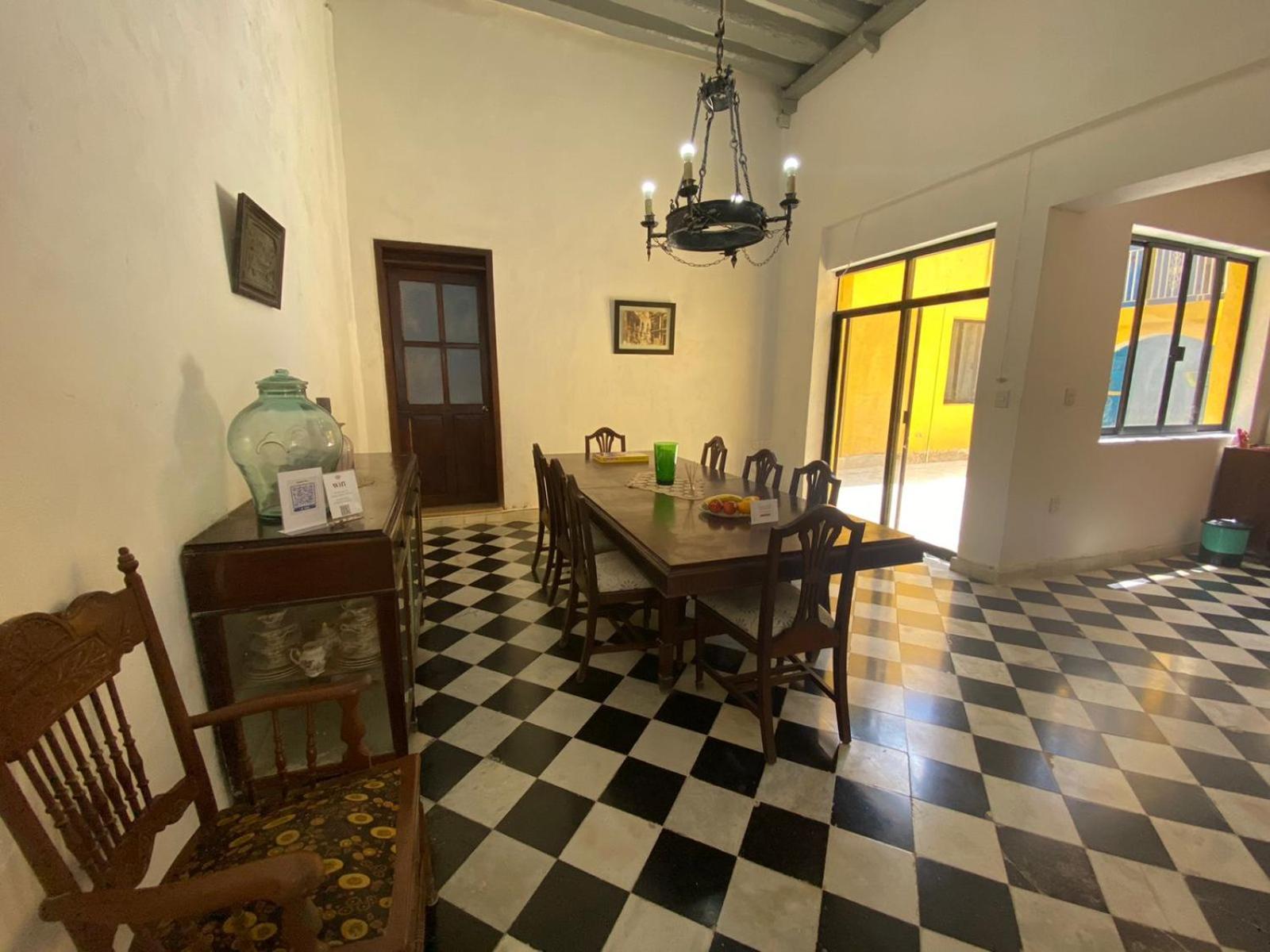 Two-Bedroom House - Photo 14