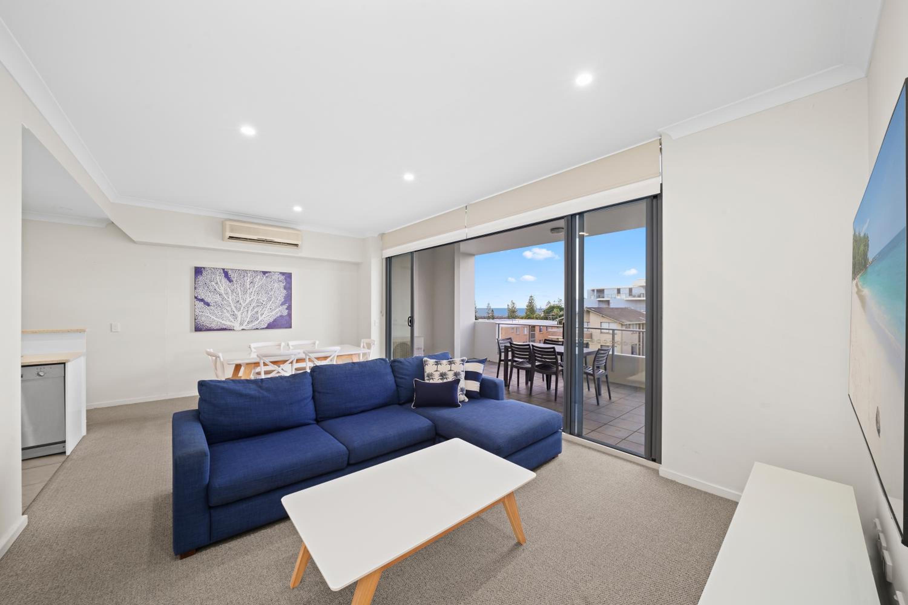 Three-Bedroom Apartment photo 1