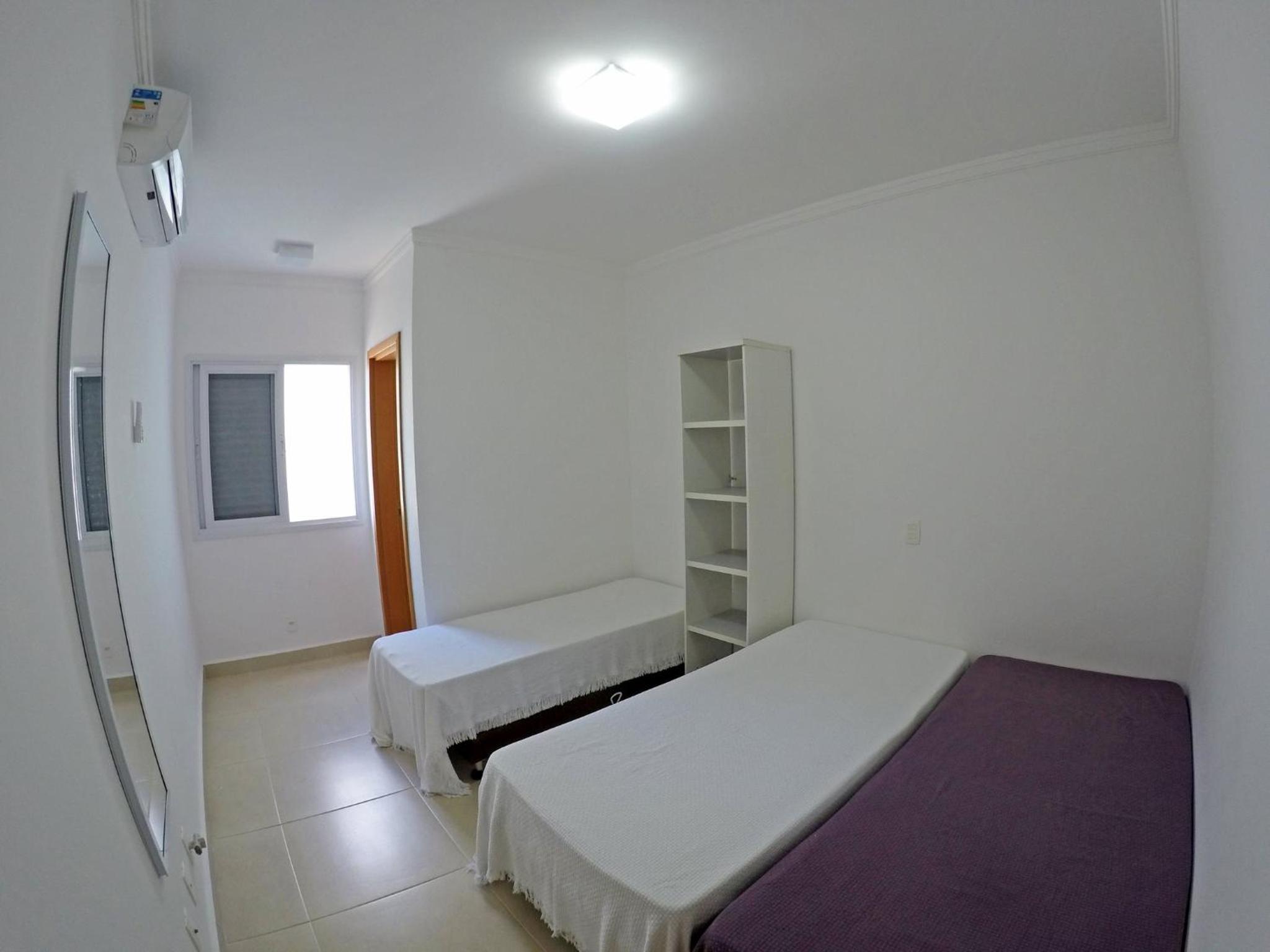 Apartment with Mountain View - Photo 20