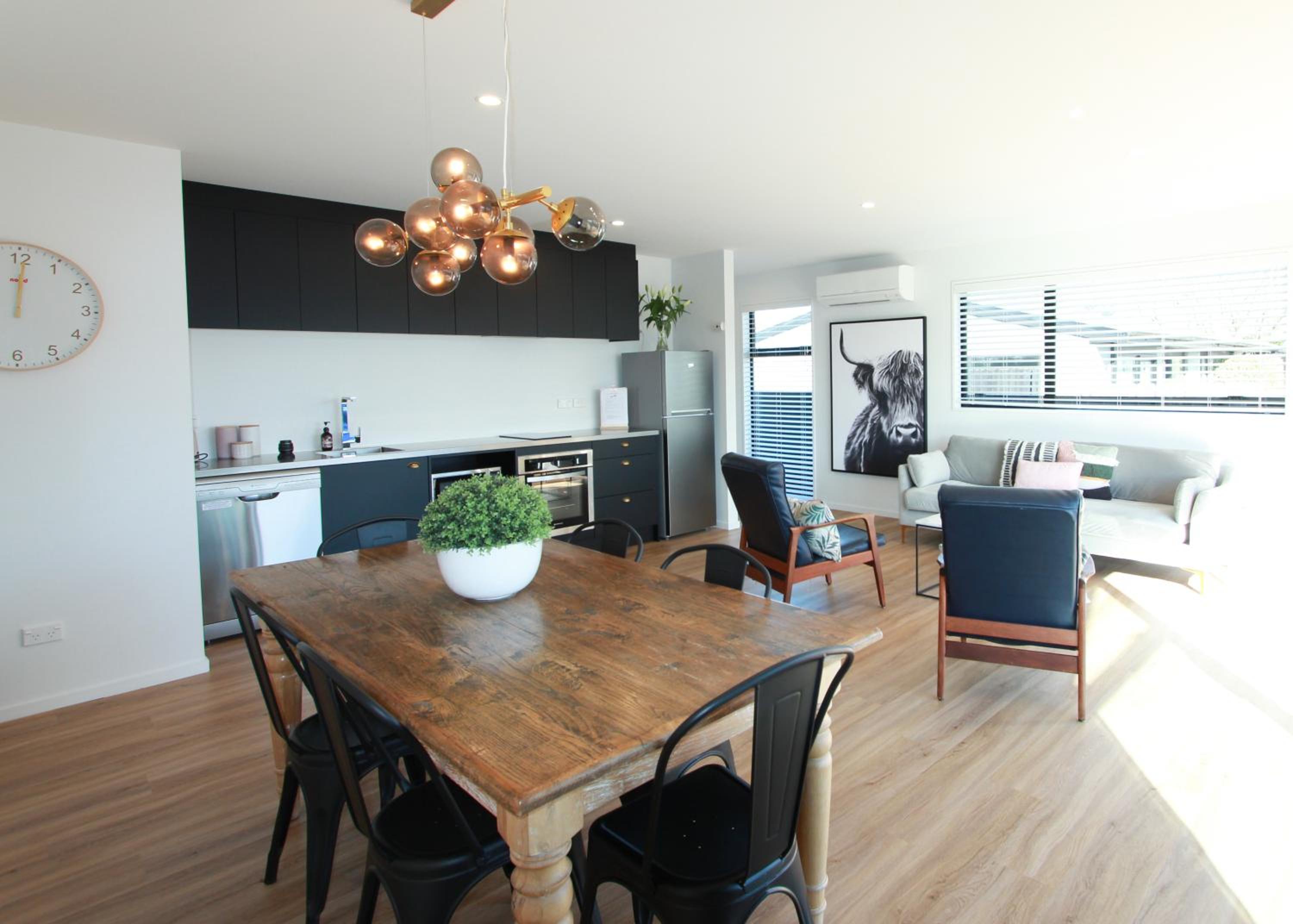 Two-Bedroom Townhouse - Photo 21