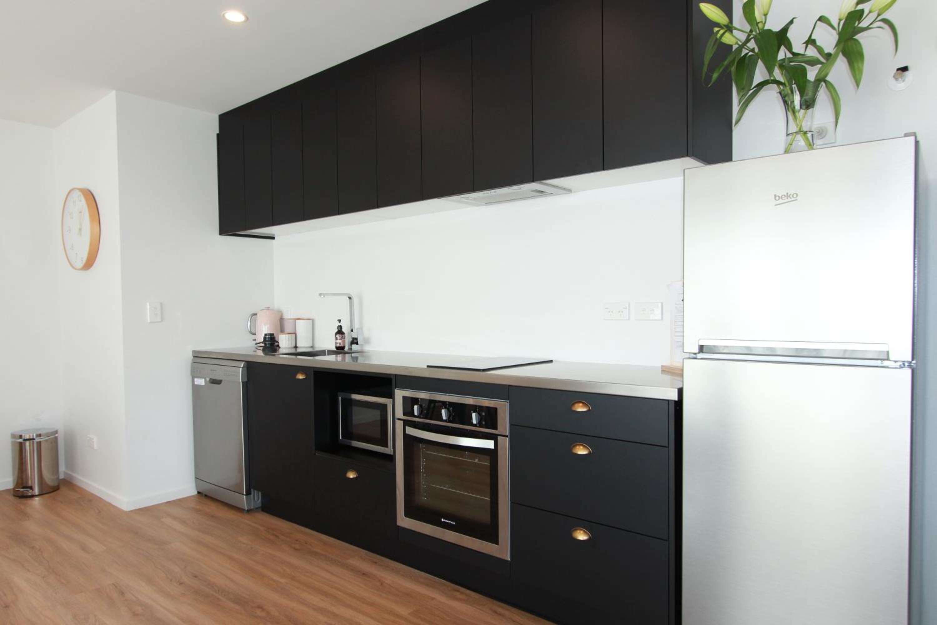 Two-Bedroom Townhouse - Photo 25