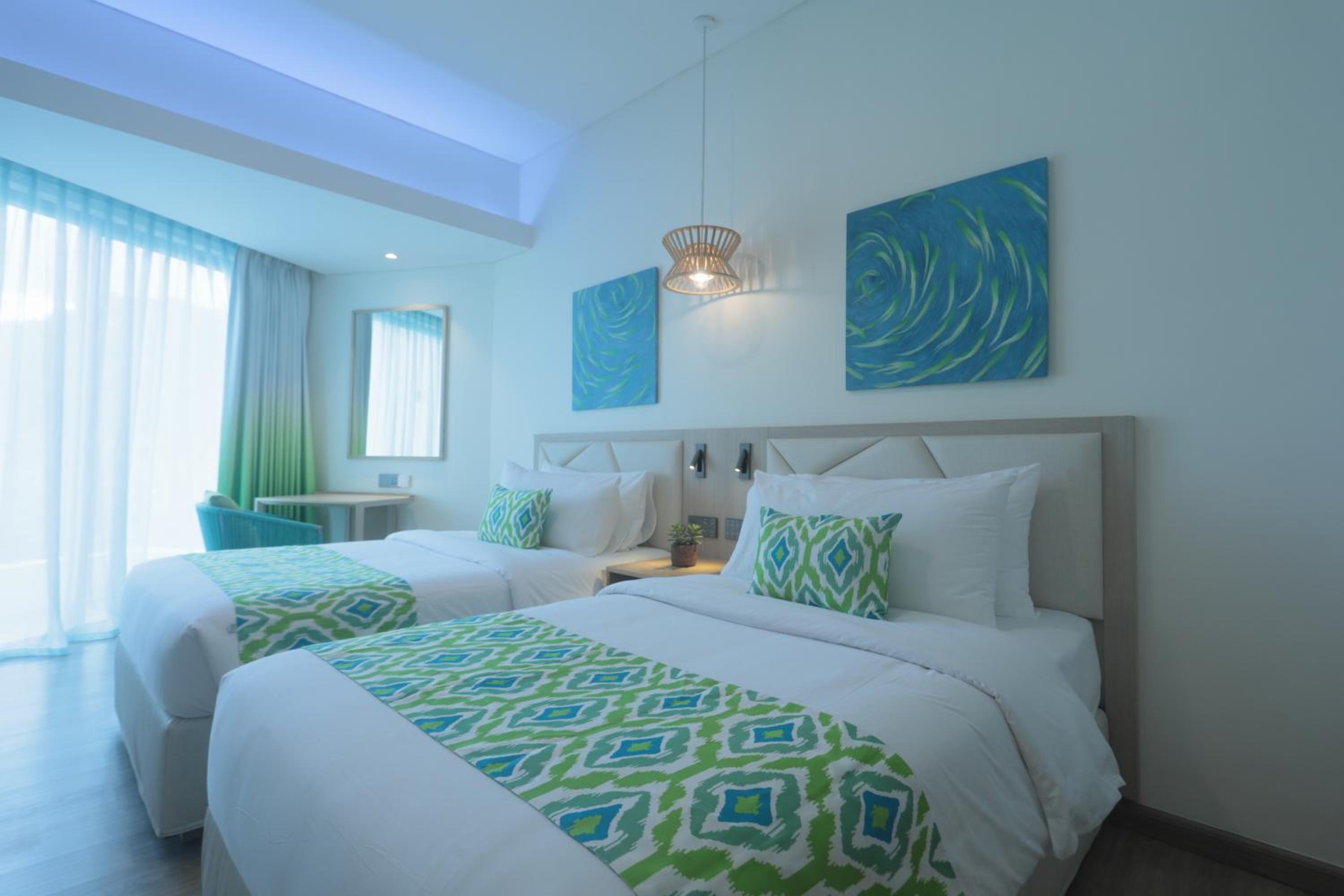 Deluxe Room - Photo 6