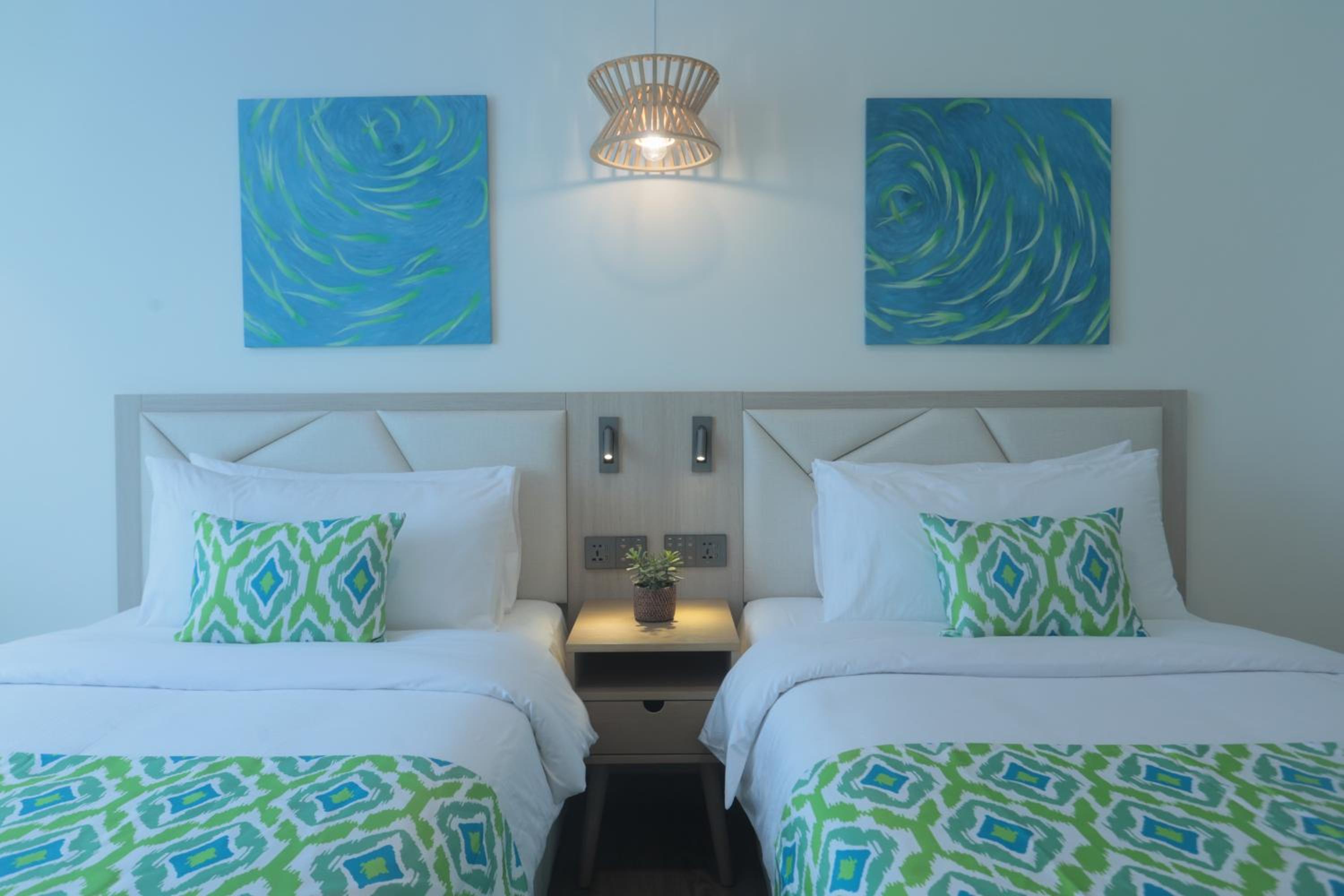Deluxe Room - Photo 7