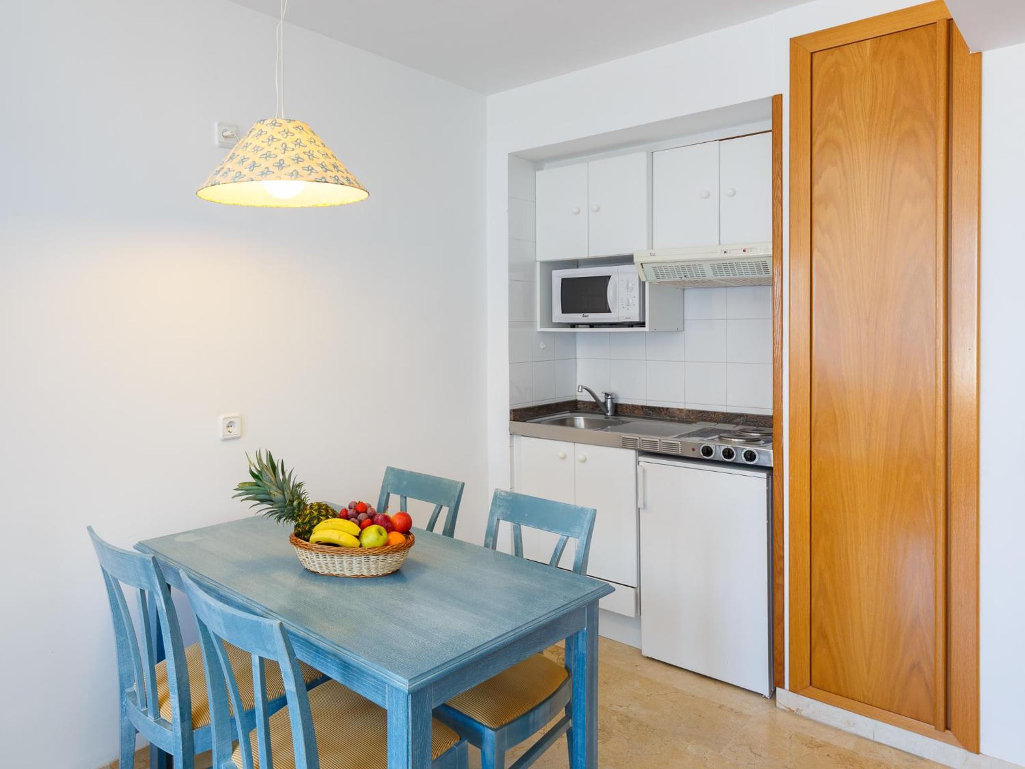 One-Bedroom Apartment (2 Adults + 1 Child) thumbnail 5