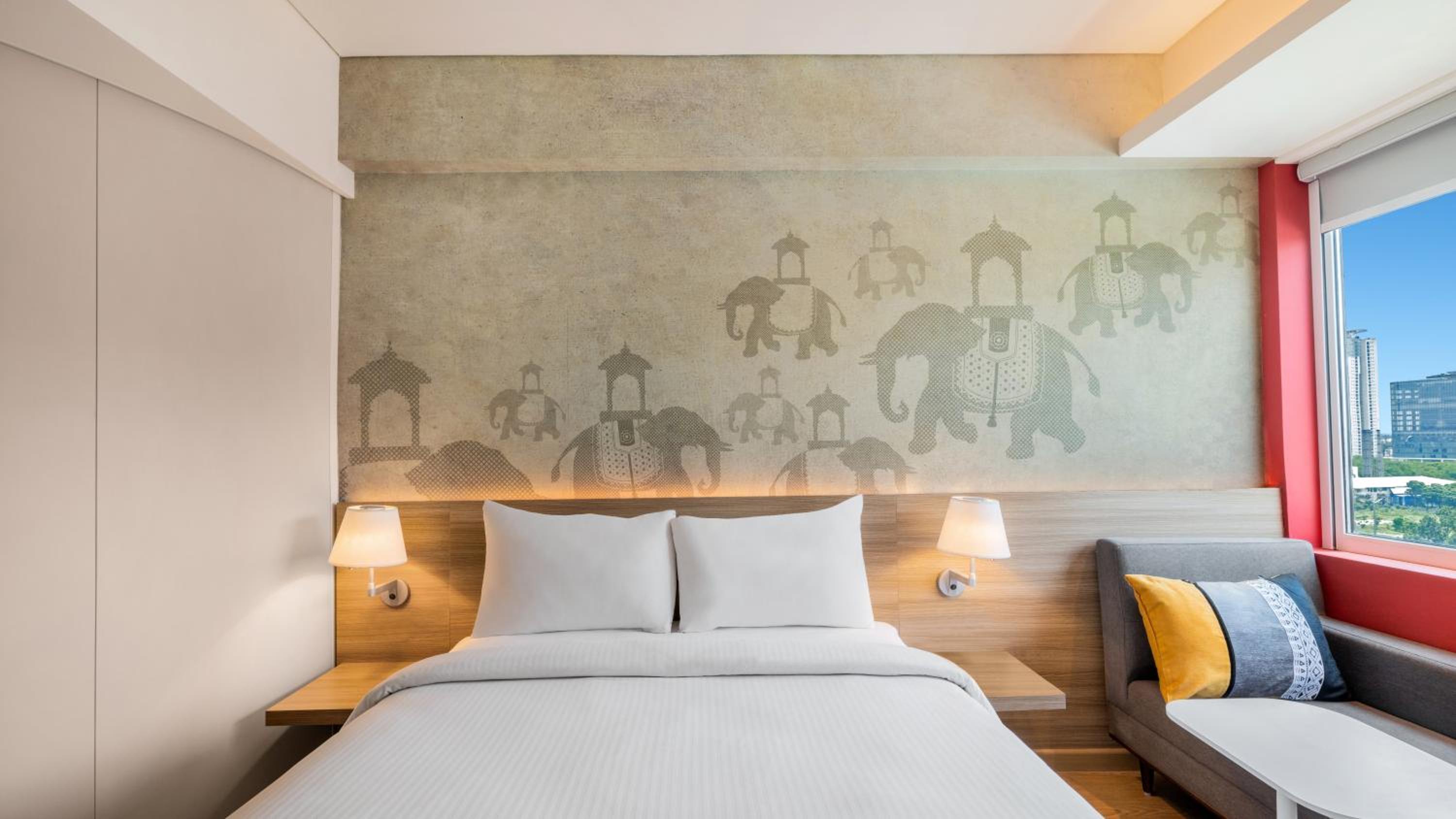 Superior Queen Room - 2 Complimentary beers per Day