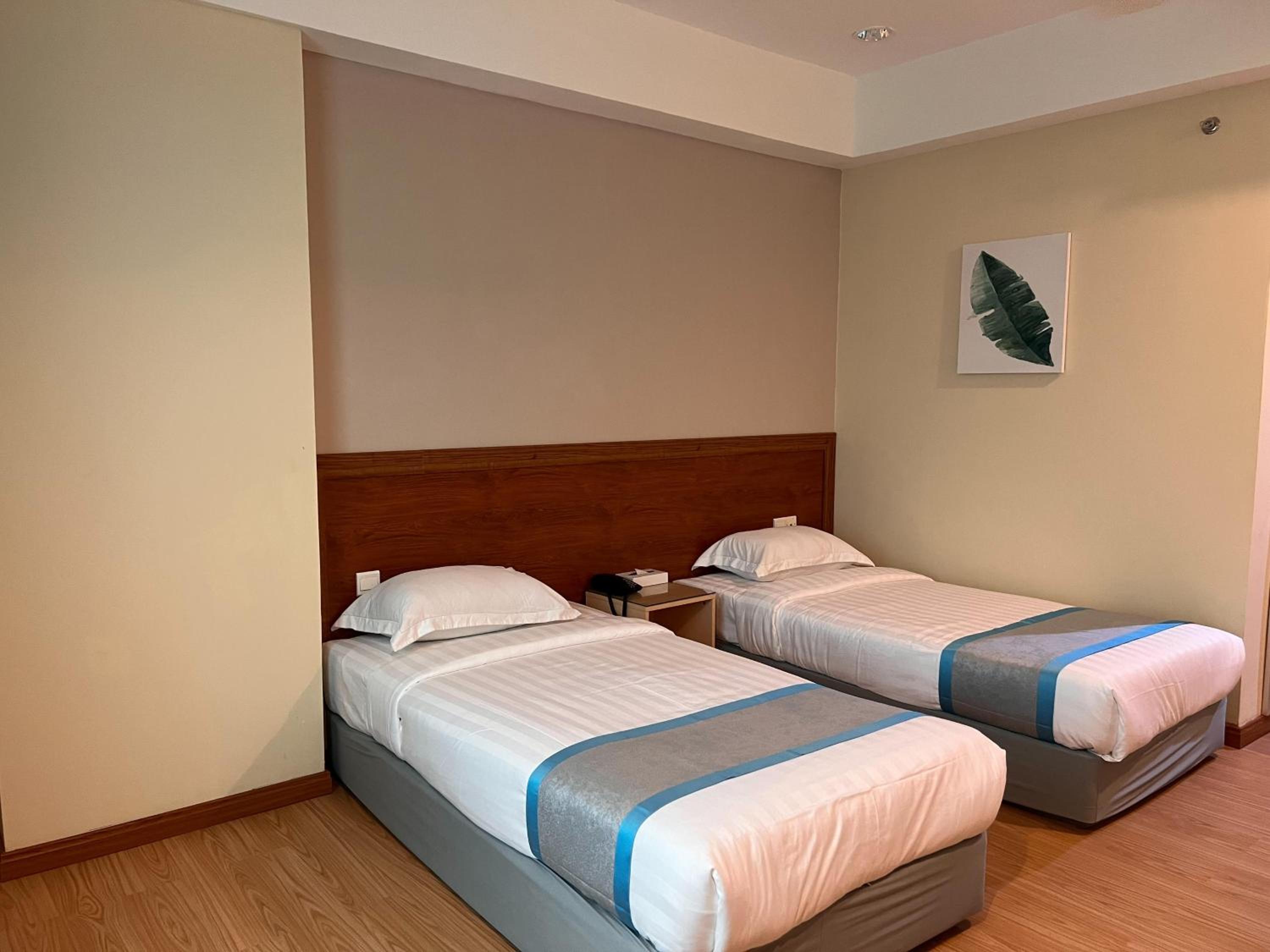 Deluxe Twin Room - Photo 4