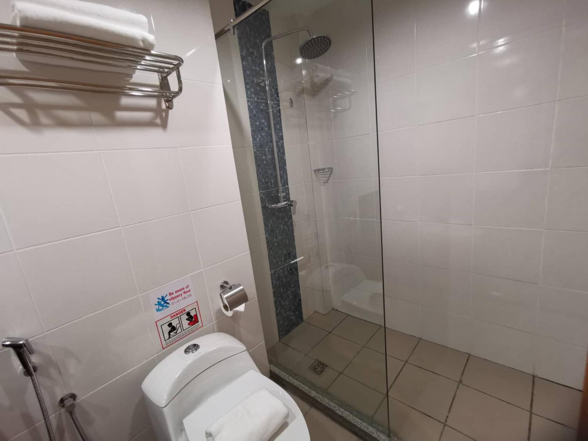 Deluxe Triple Room - Photo 5