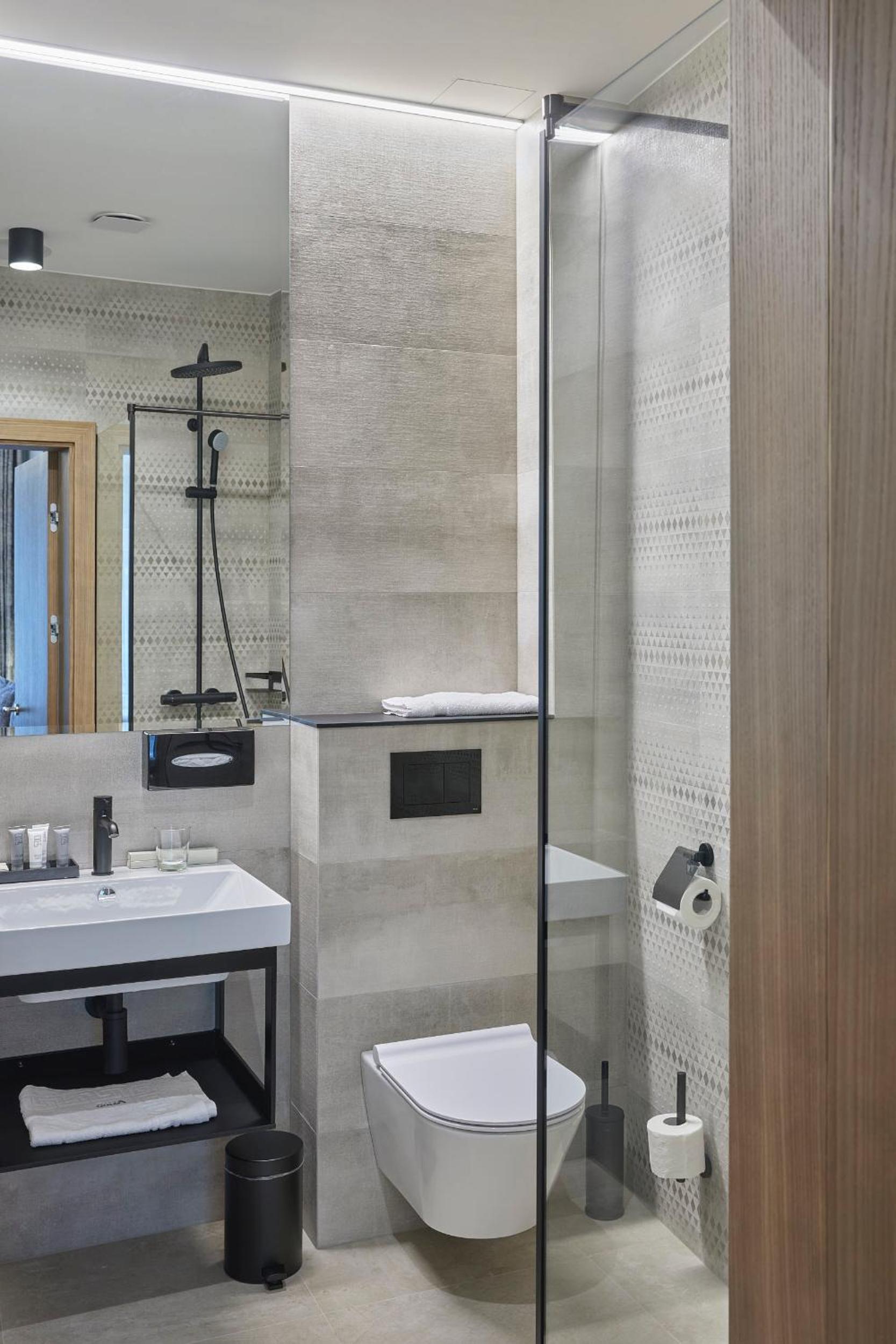 Double Room - Photo 4