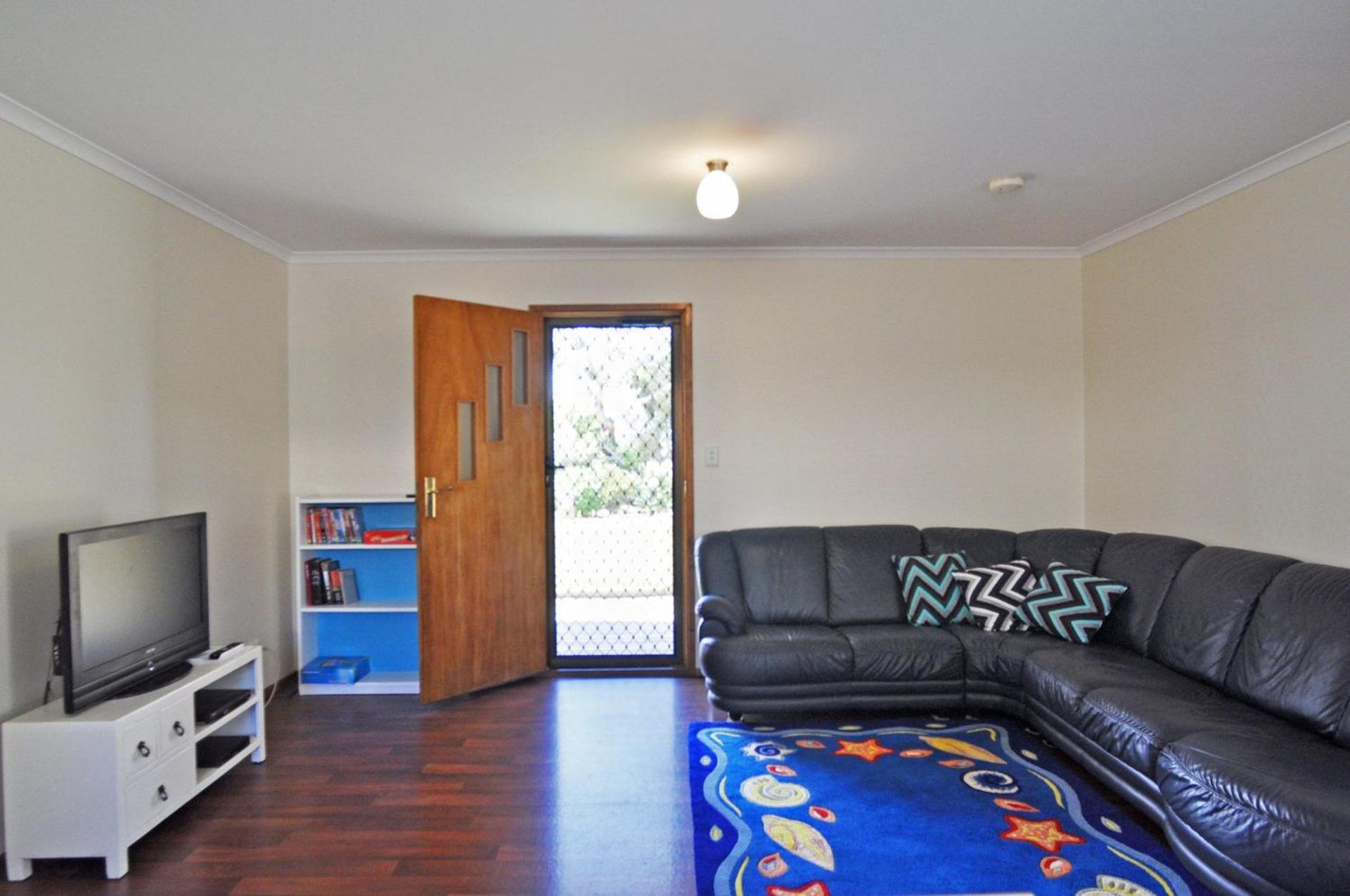 Three-Bedroom House photo 1
