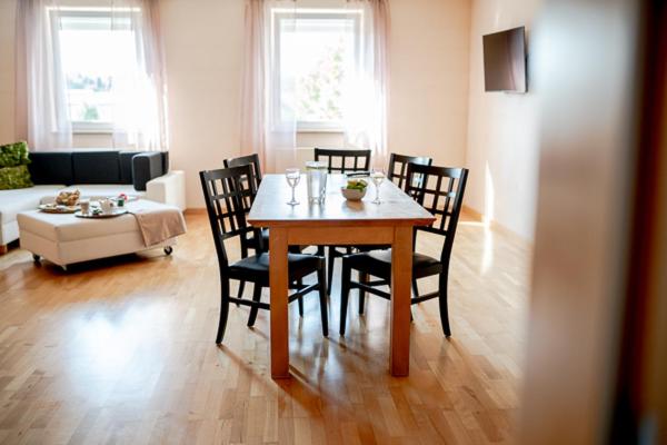 Family Suite with Kitchenette photo 3