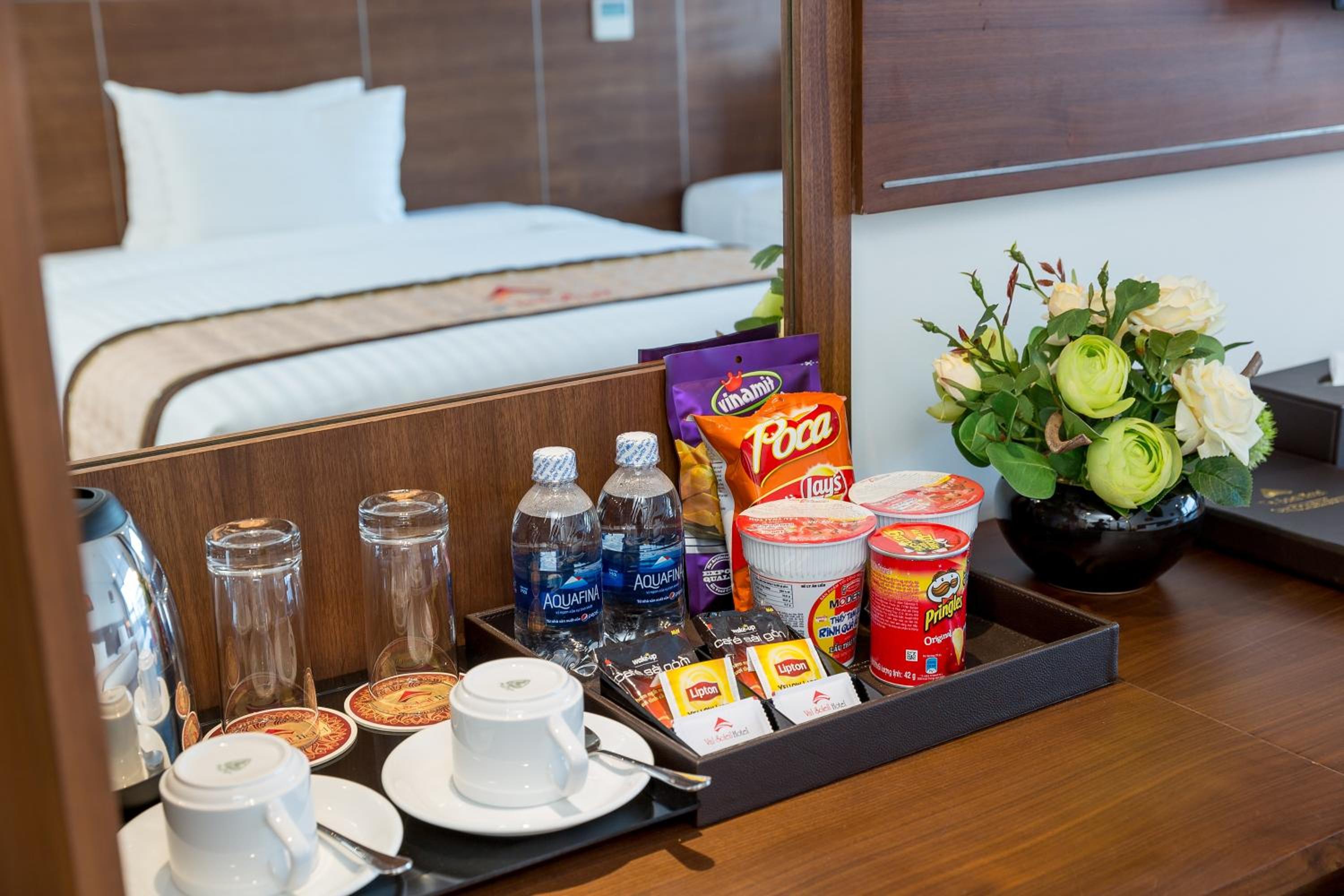 Superior Double Room with City View - Photo 6