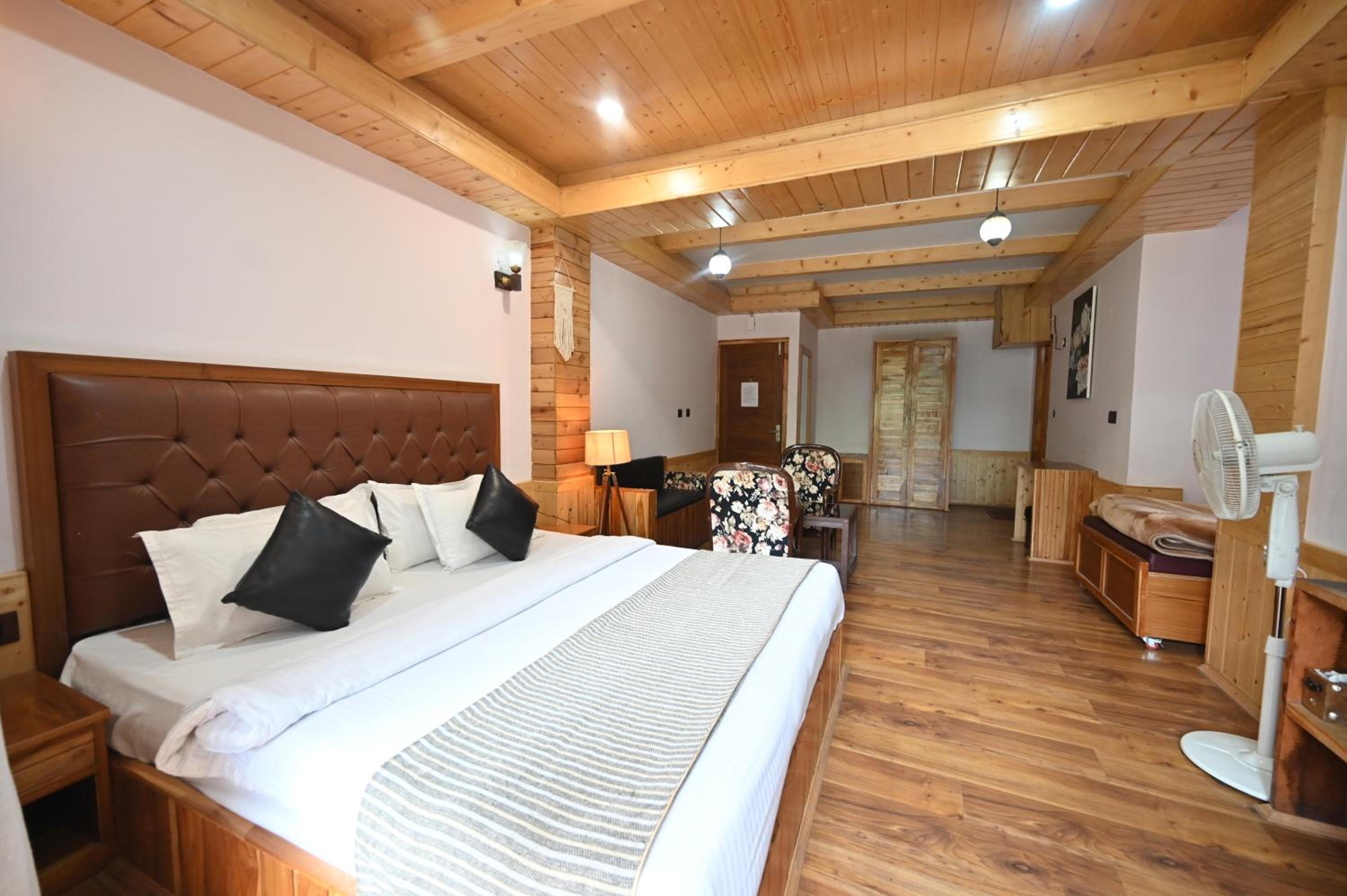 Superior King Room - Photo 1