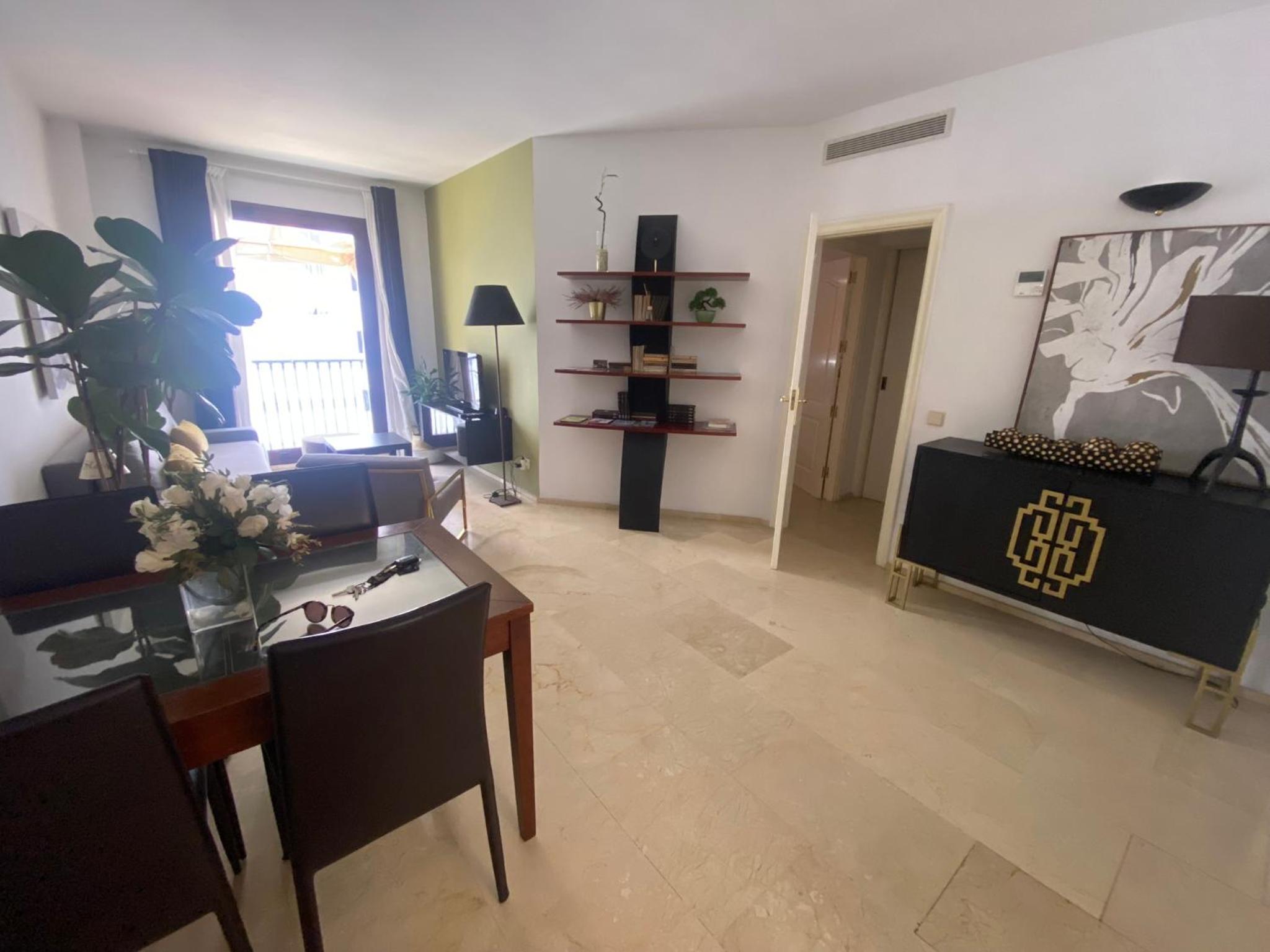 One-Bedroom Apartment - Photo 10