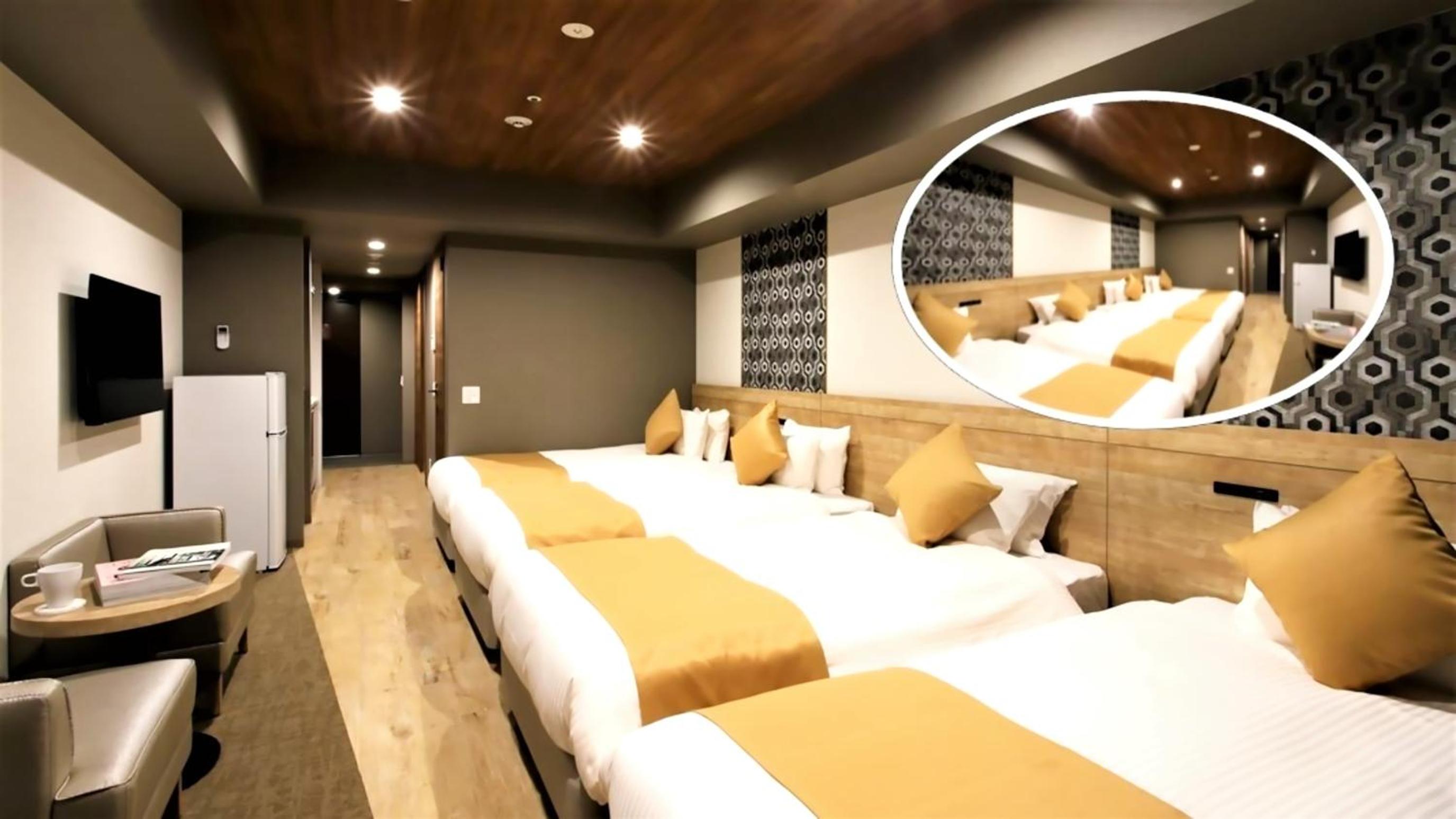 Deluxe Connecting Room - Non-Smoking