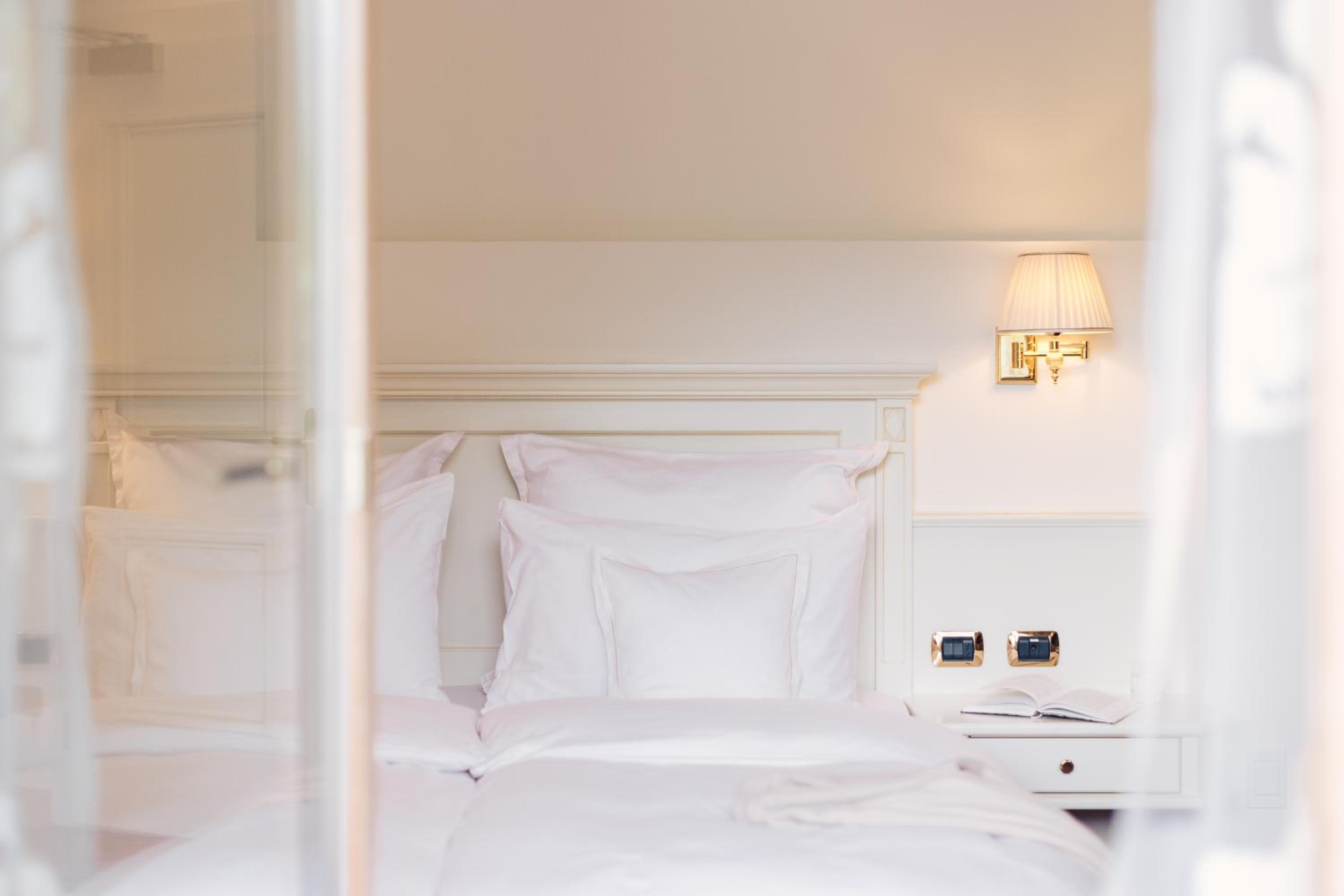 Double Room - Photo 3