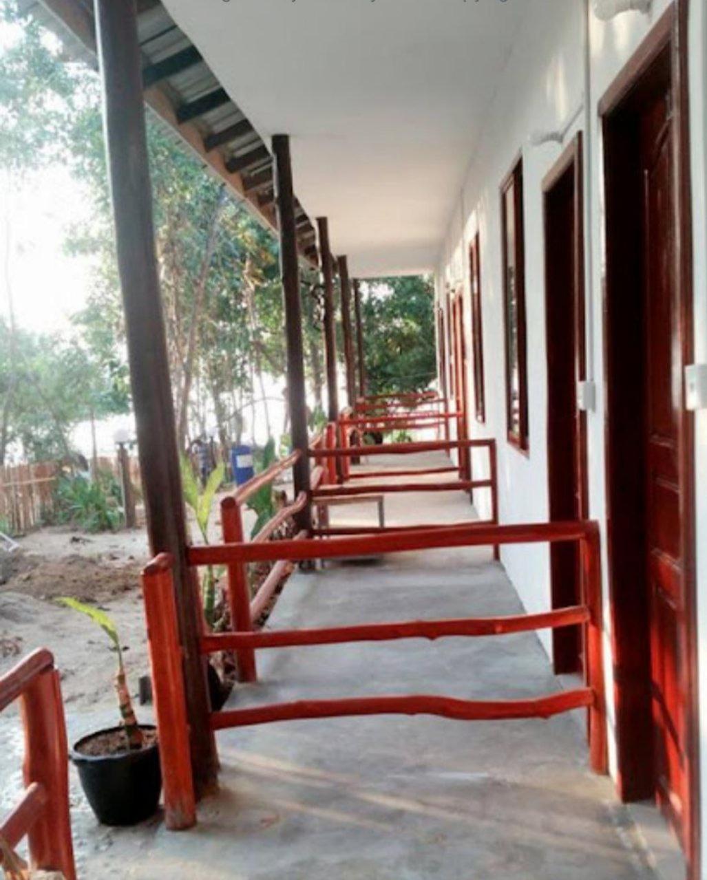 Twin Room with Garden View photo 3