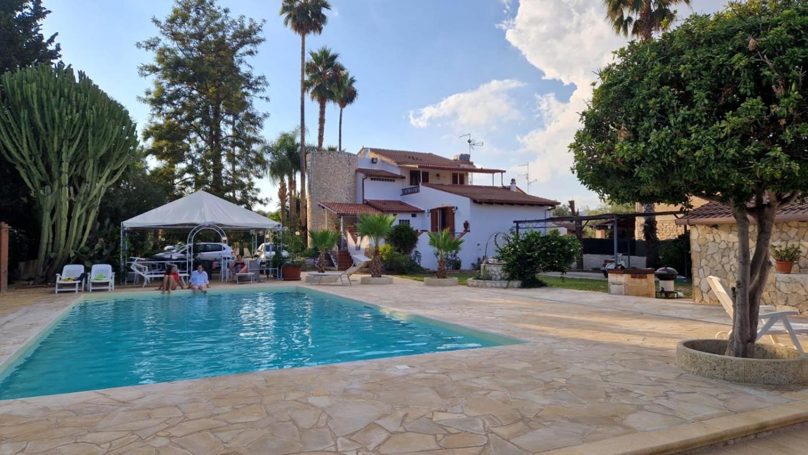 Villa - Photo 14