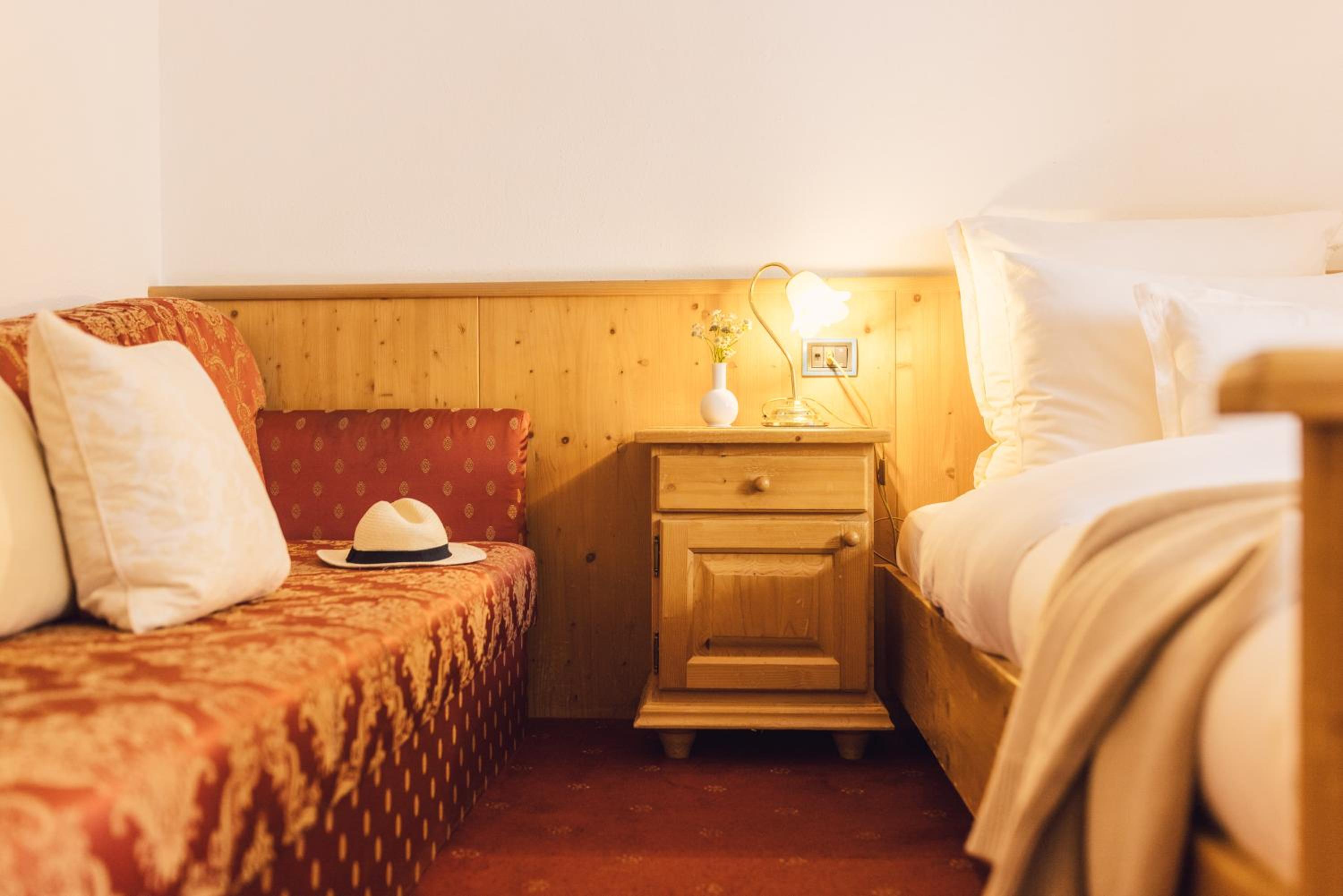 Double Room - Photo 12