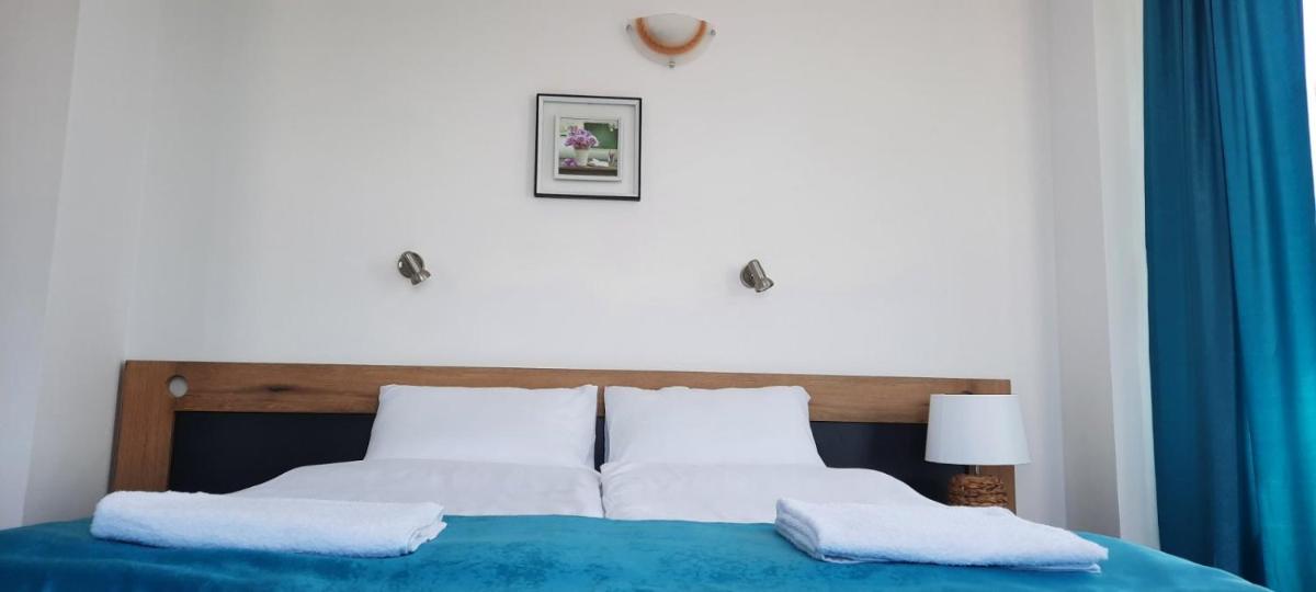 Basic Triple Room photo 1