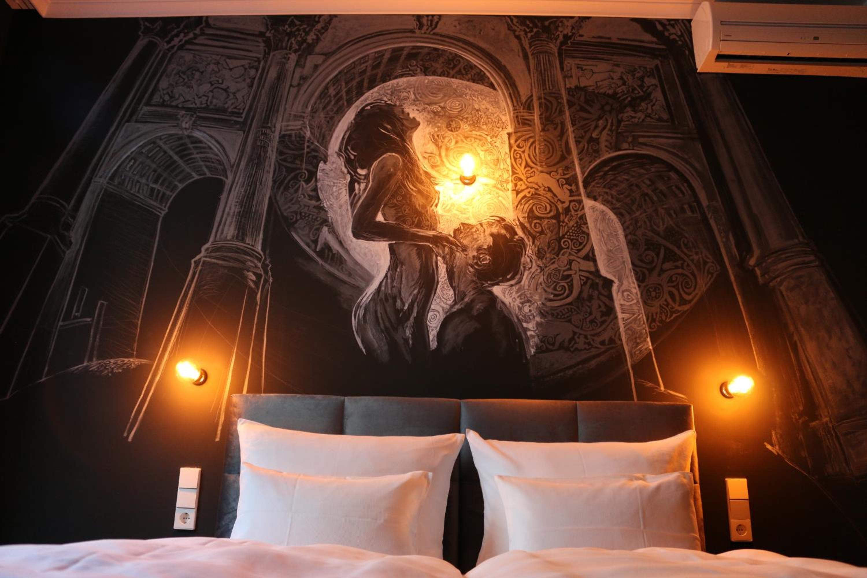 Superior Double Room With Balcony