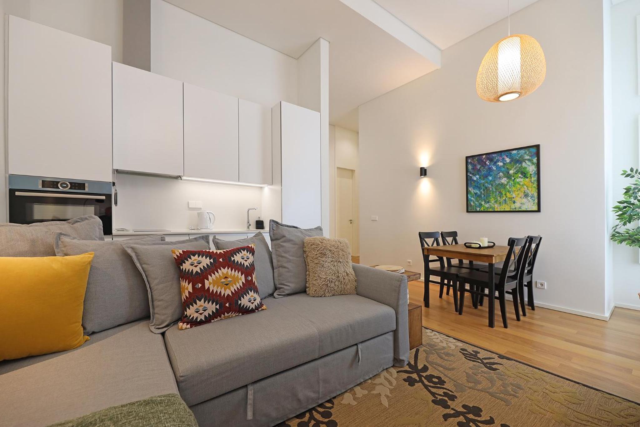 One-Bedroom Apartment - Photo 6