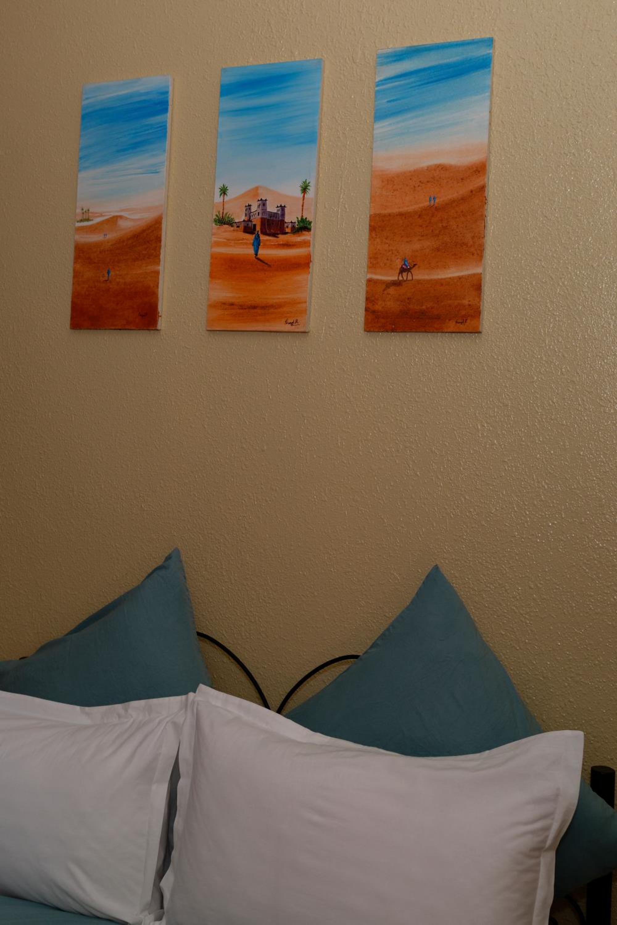 Deluxe Room - Photo 1
