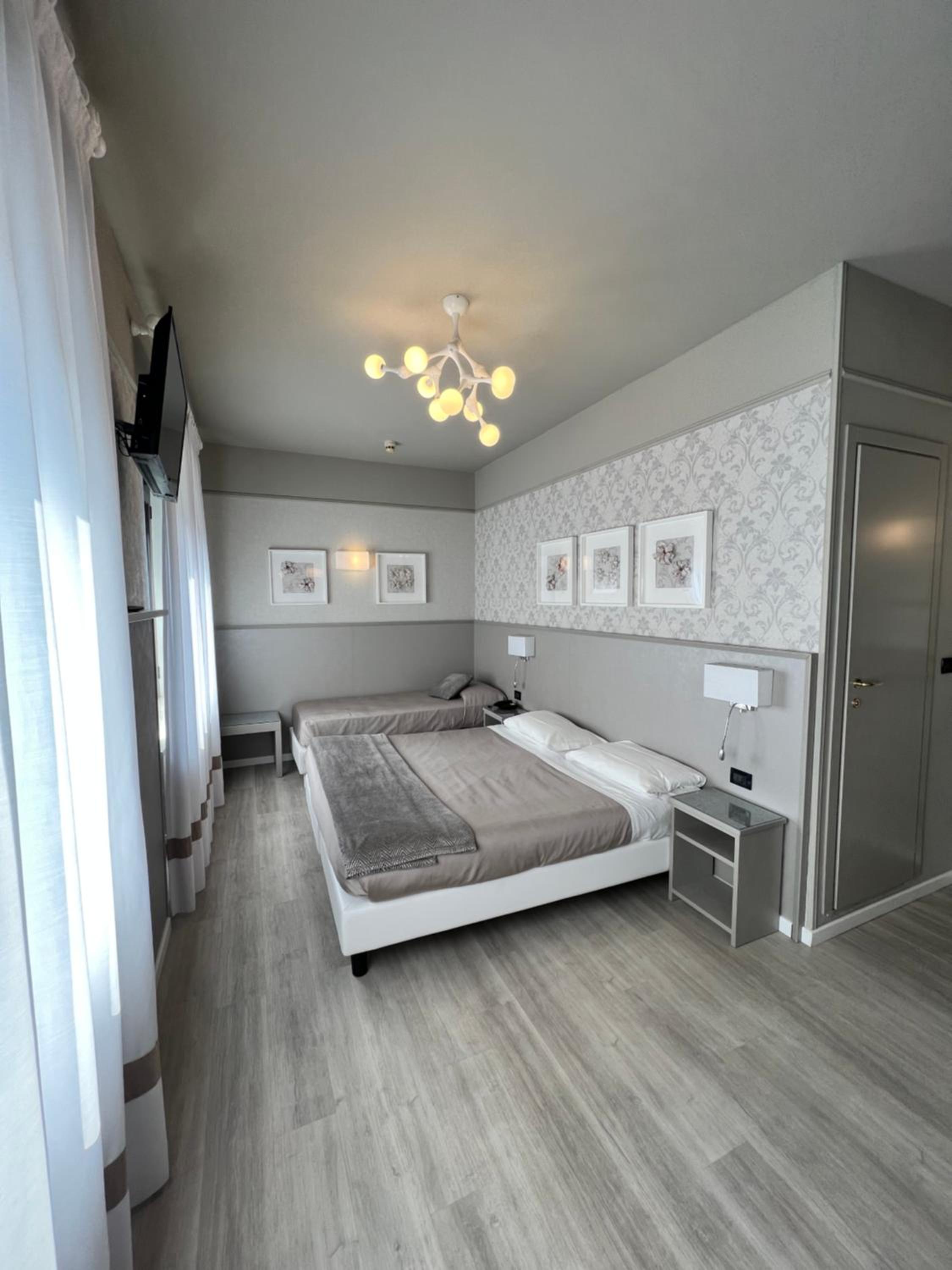 Triple Room - Photo 2