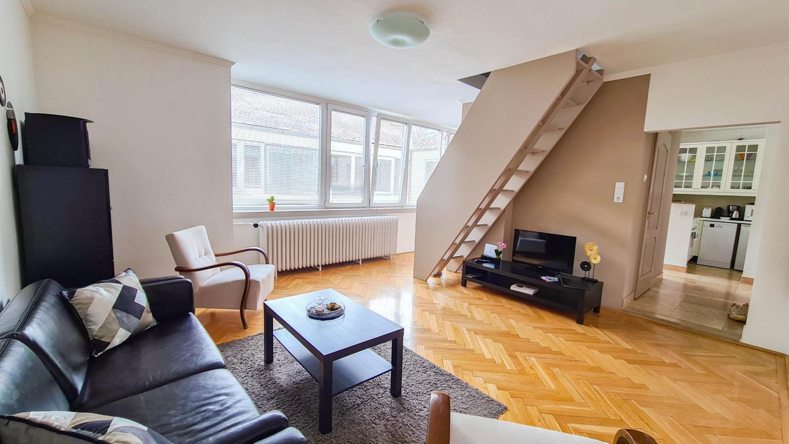 Two-Bedroom Apartment - Photo 8