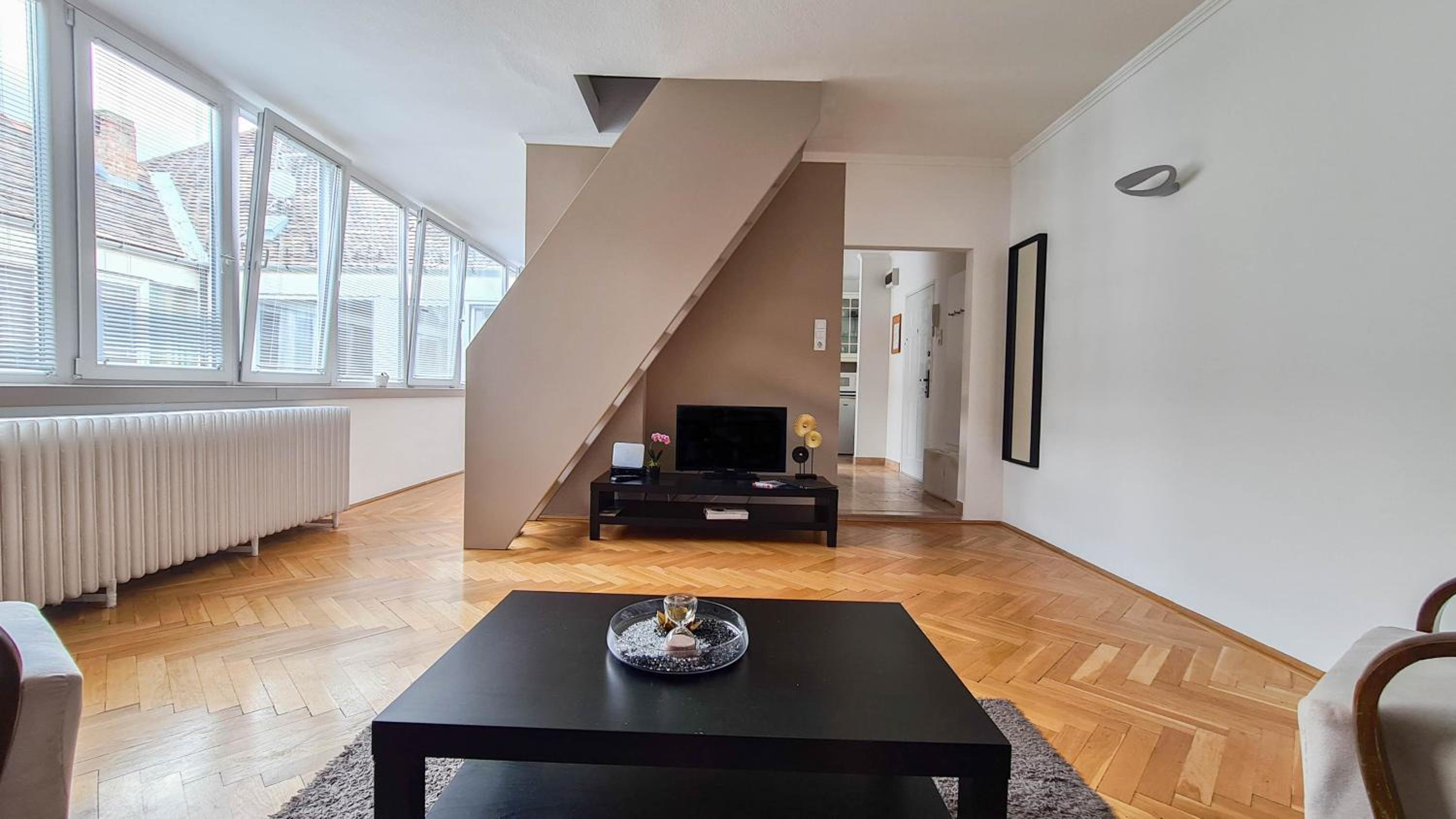 Two-Bedroom Apartment - Photo 7