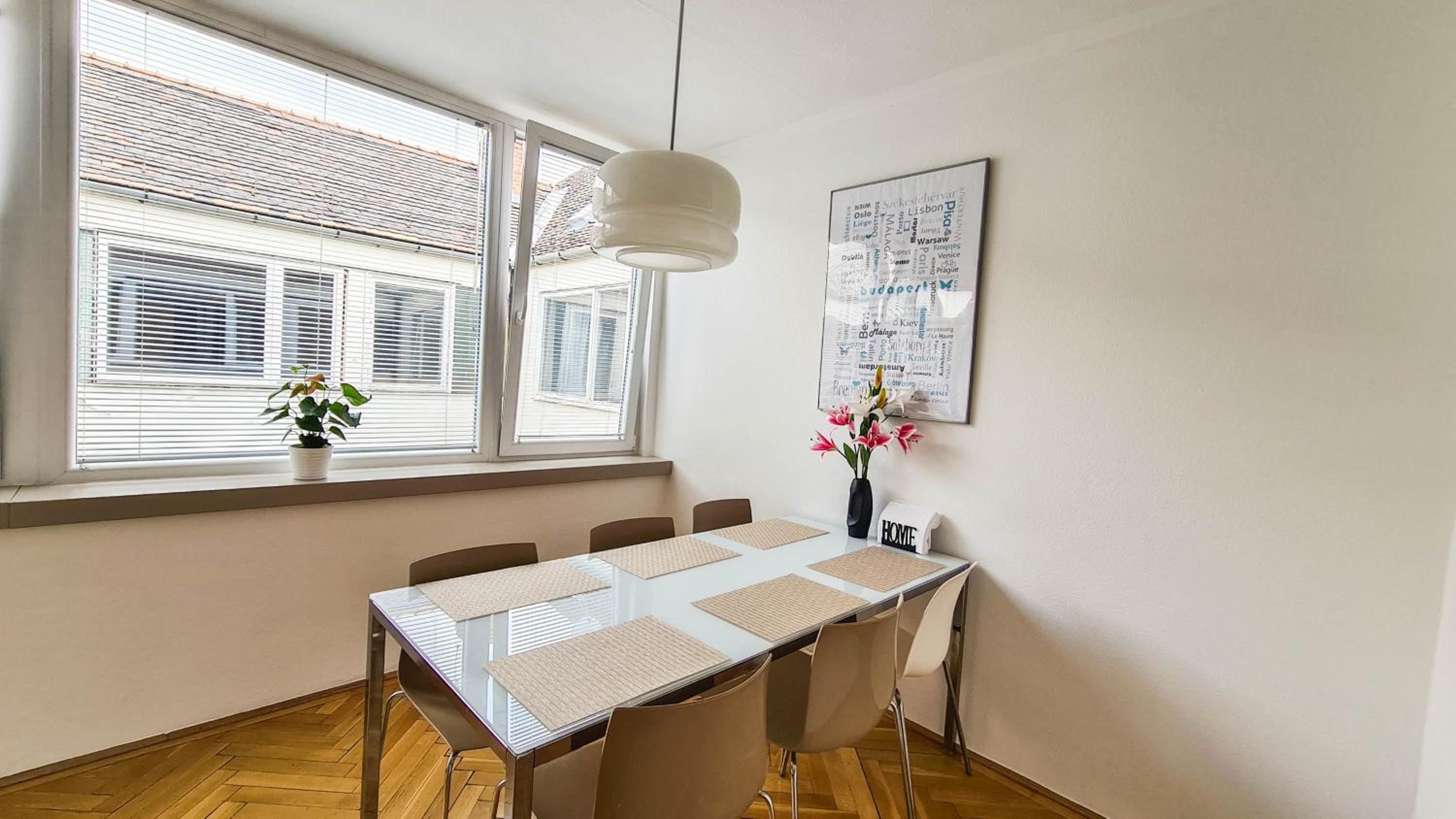 Two-Bedroom Apartment - Photo 12