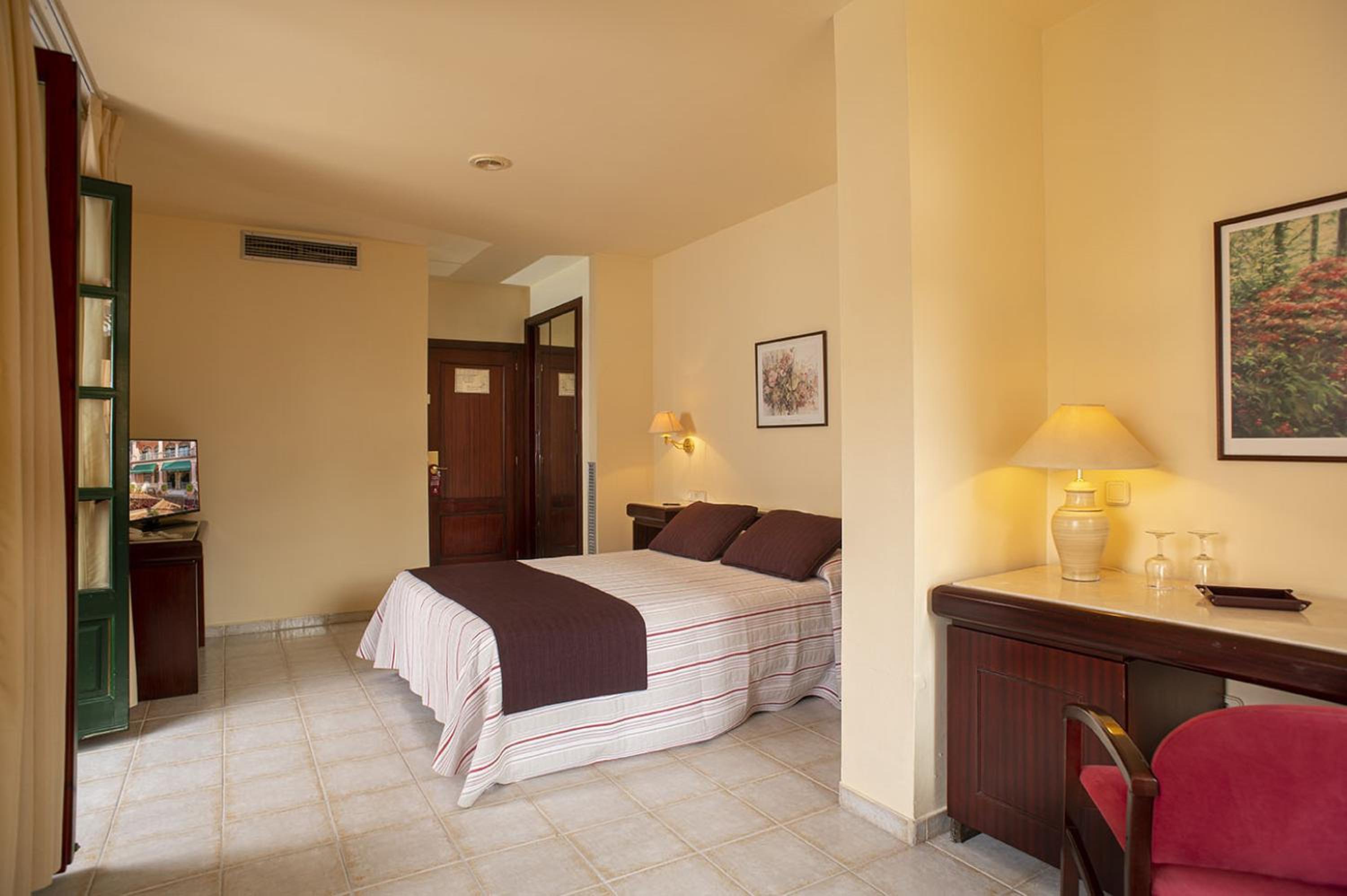 Junior Suite - Photo 19
