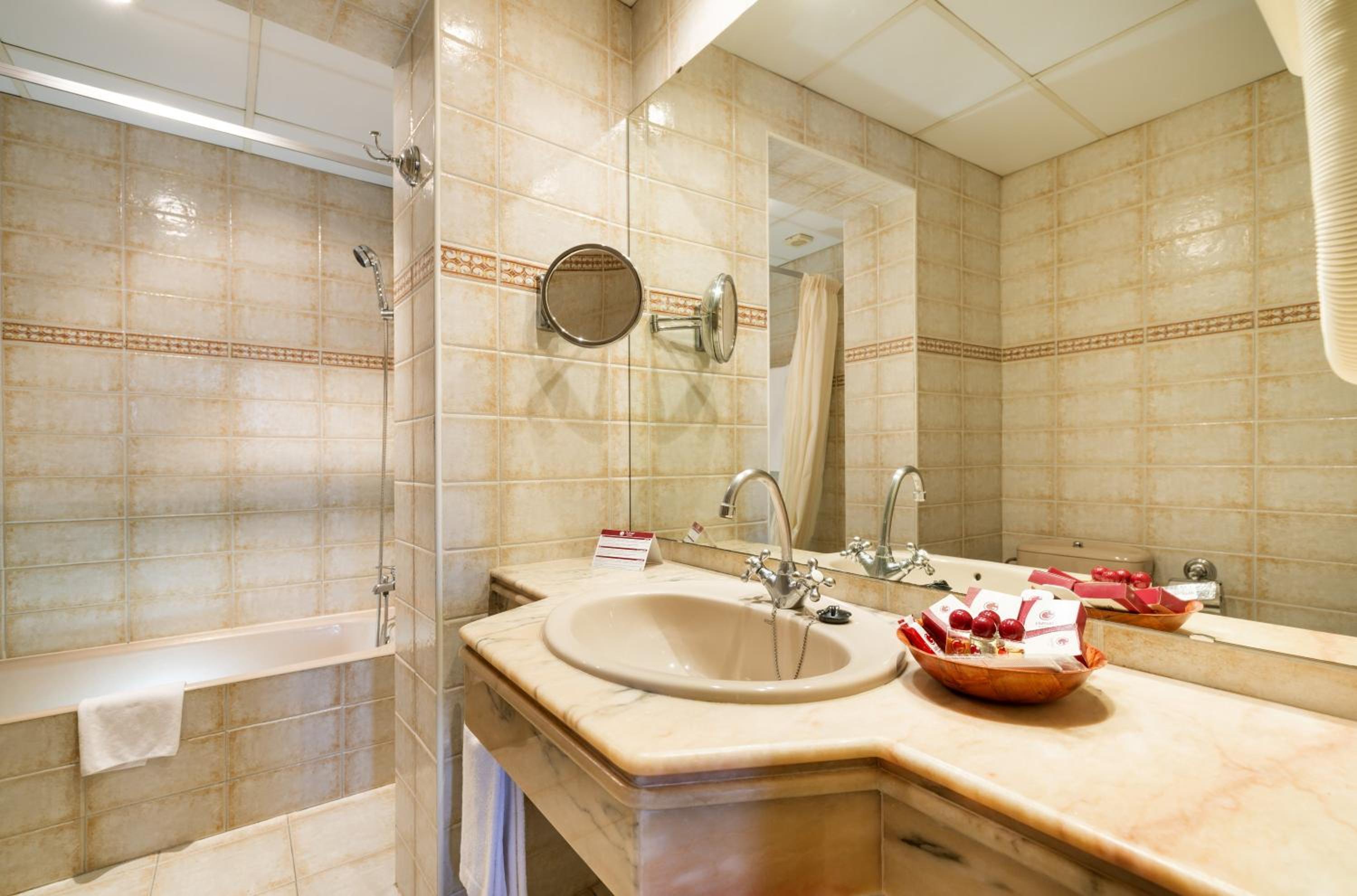 Junior Suite - Photo 2
