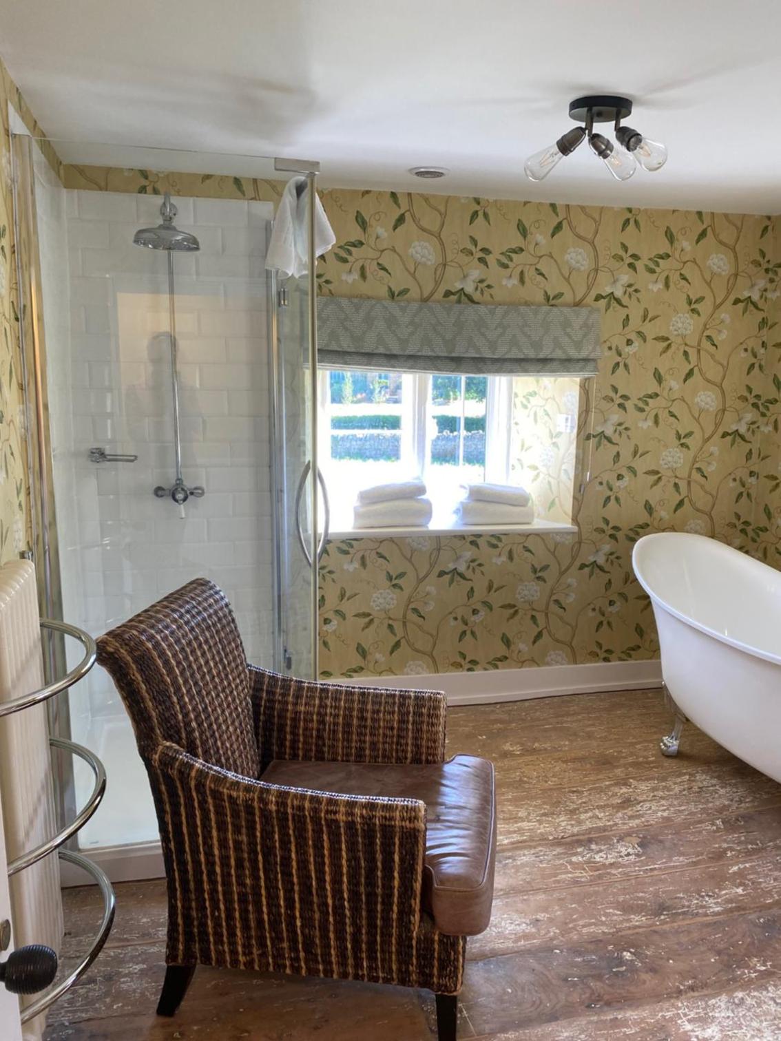 Deluxe Suite - Photo 5