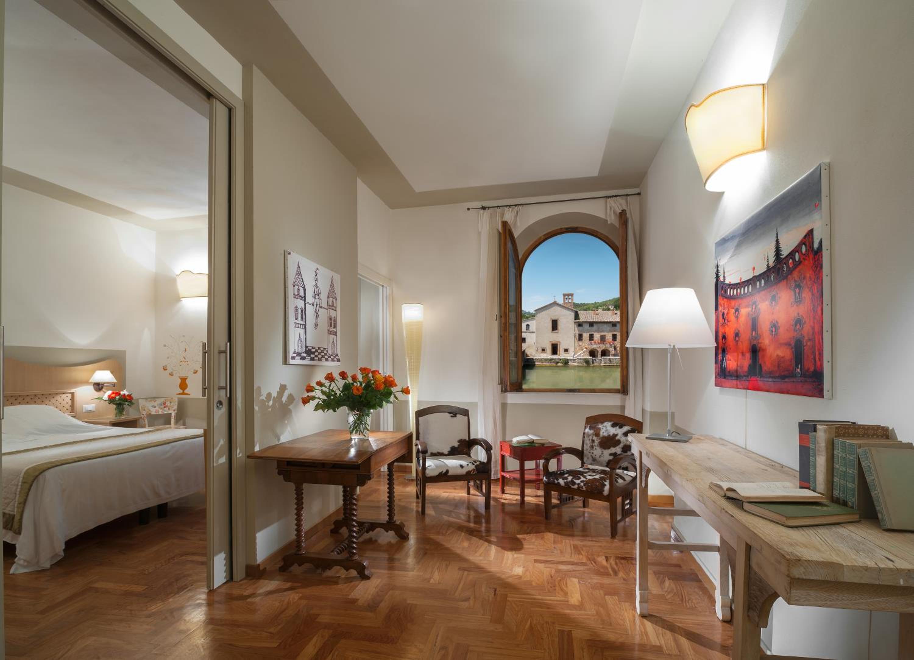 Queen Suite with Balcony